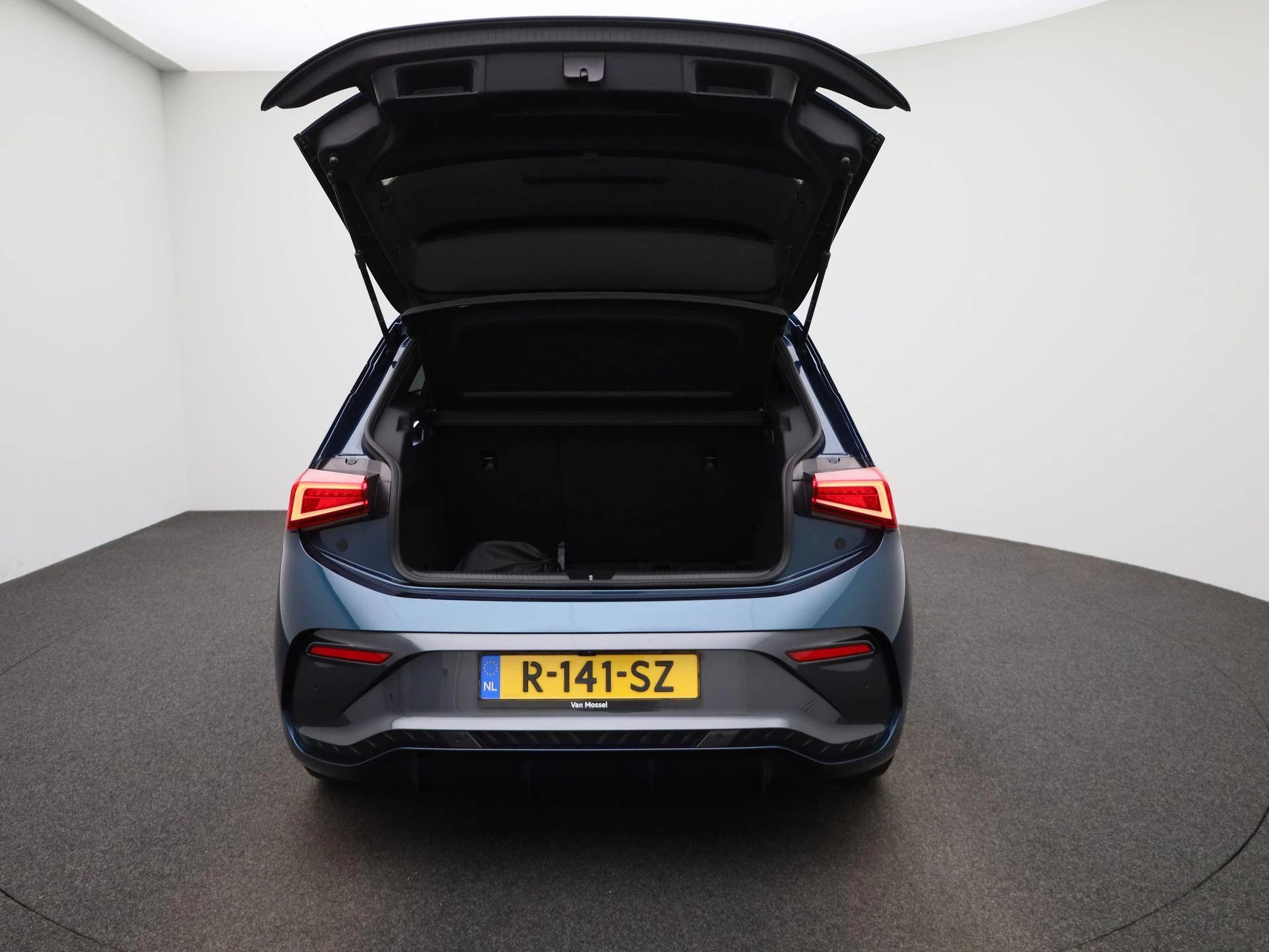 CUPRA Born Adrenaline 62 kWh