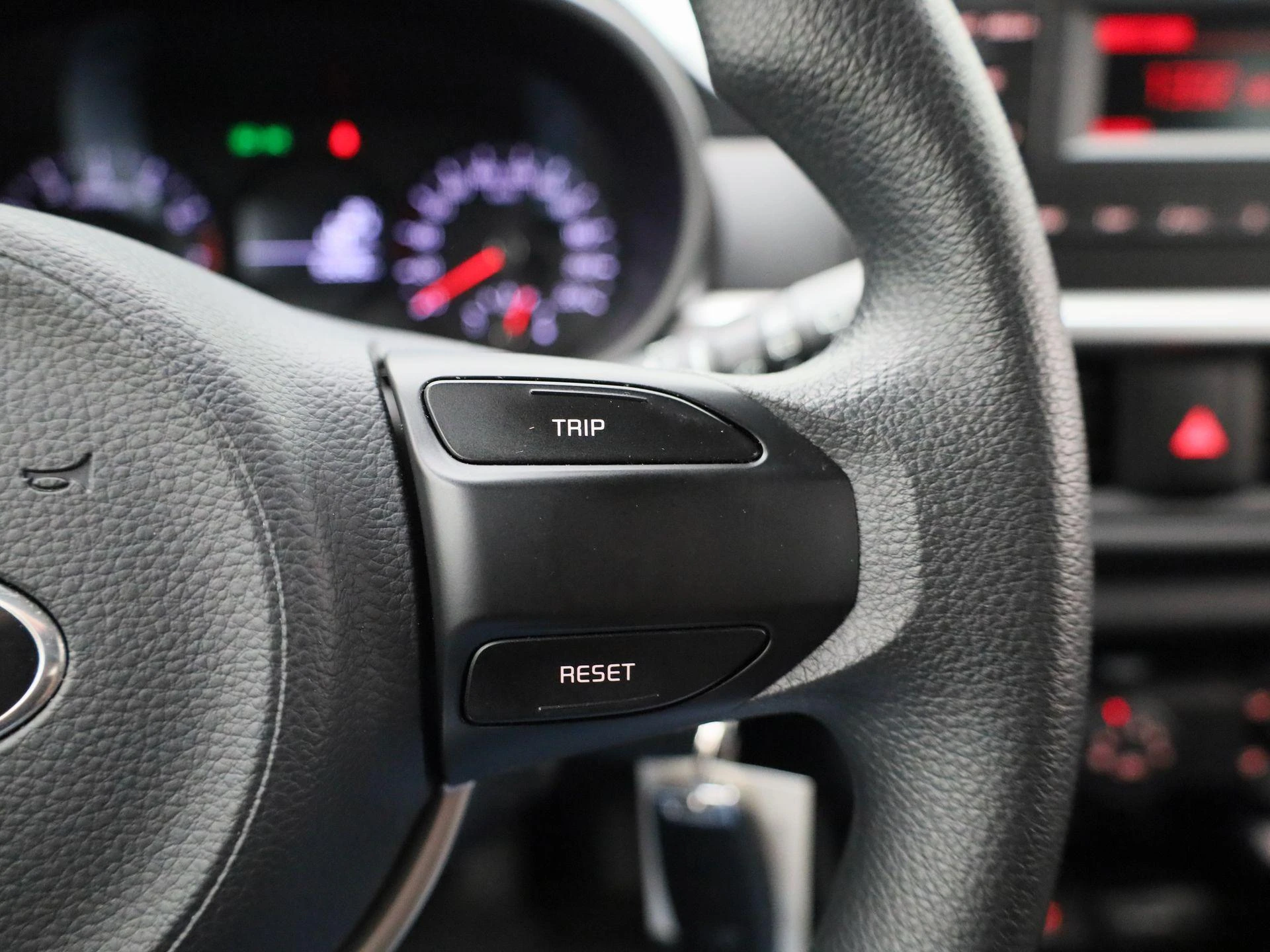 Kia-Picanto-image-14