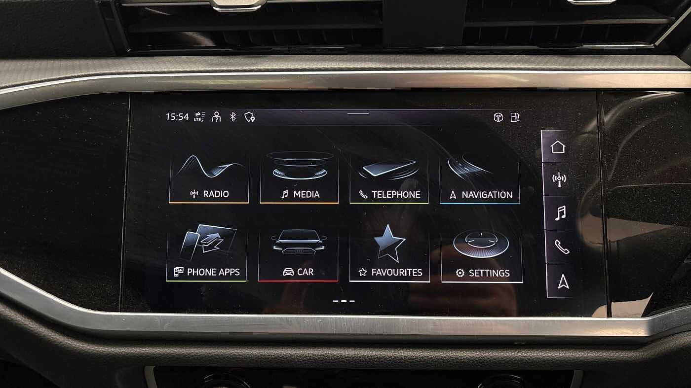 Audi-Q3-image-8
