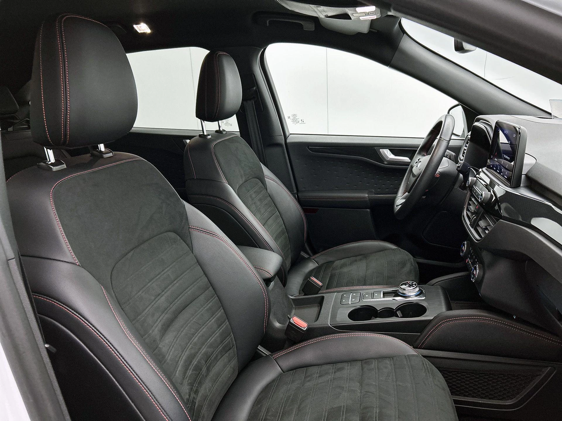 Ford-Kuga-image-34