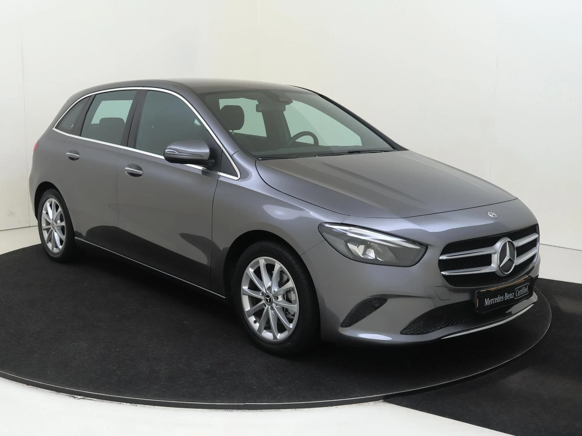 Mercedes-Benz B-Klasse 180 Launch Edition Premium