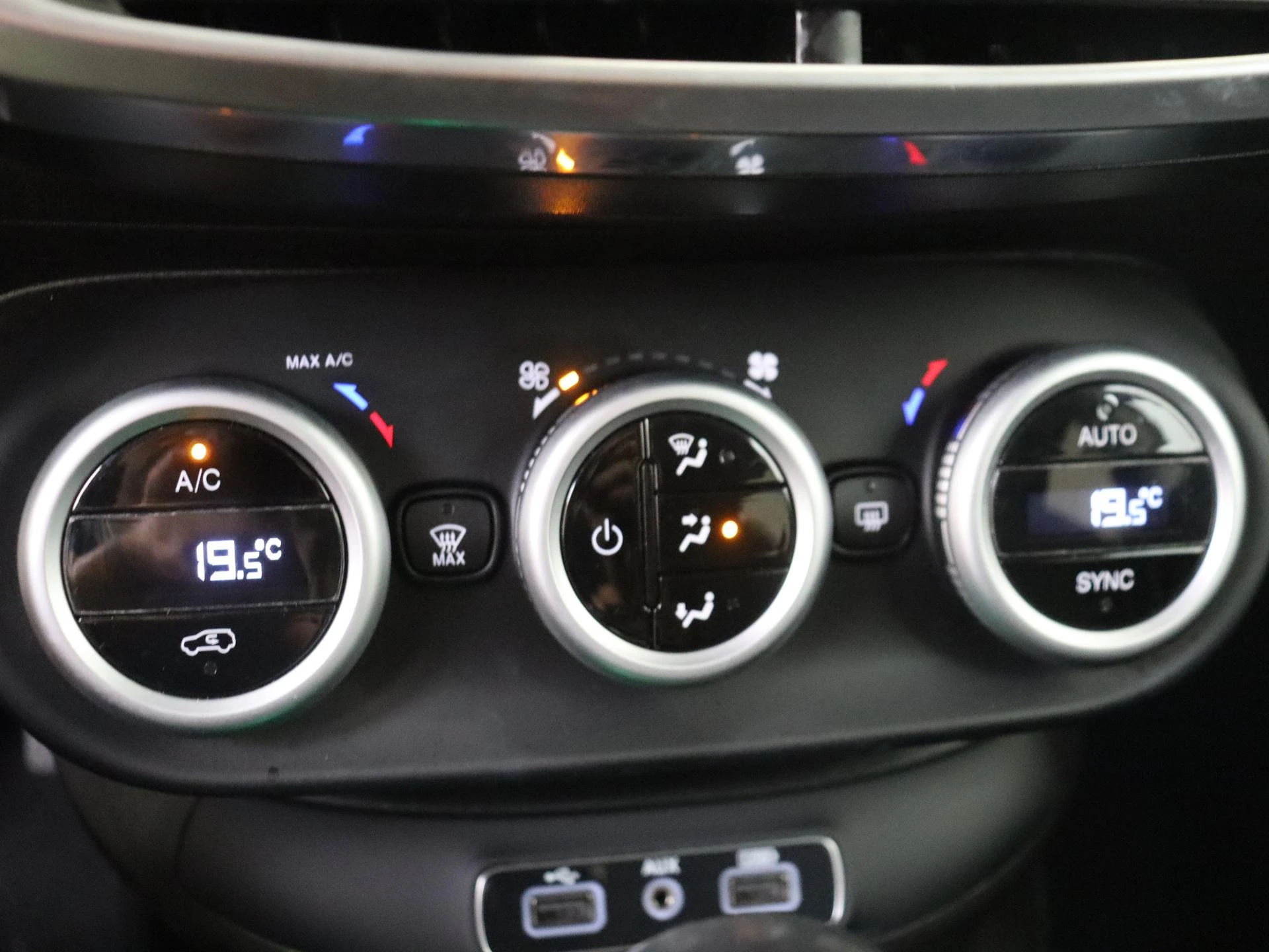 Fiat-500X-image-16