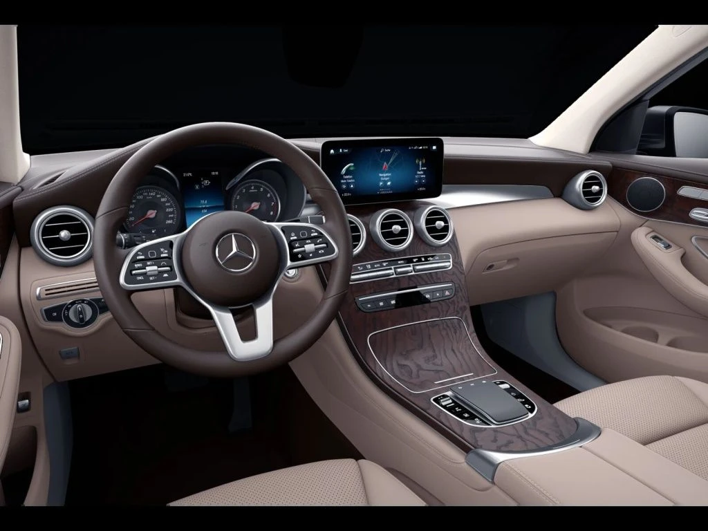Mercedes-Benz-GLC 300 e-image-9