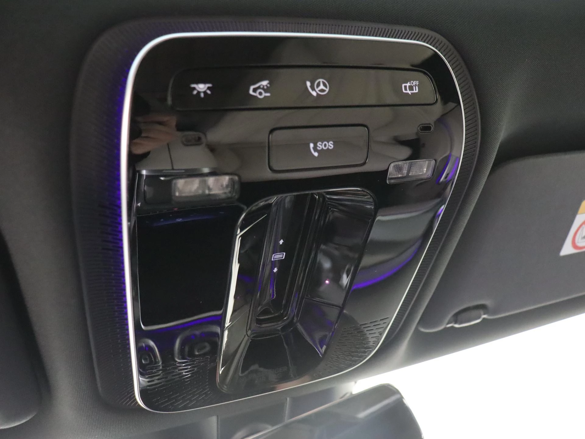 Mercedes-Benz-CLE-image-25