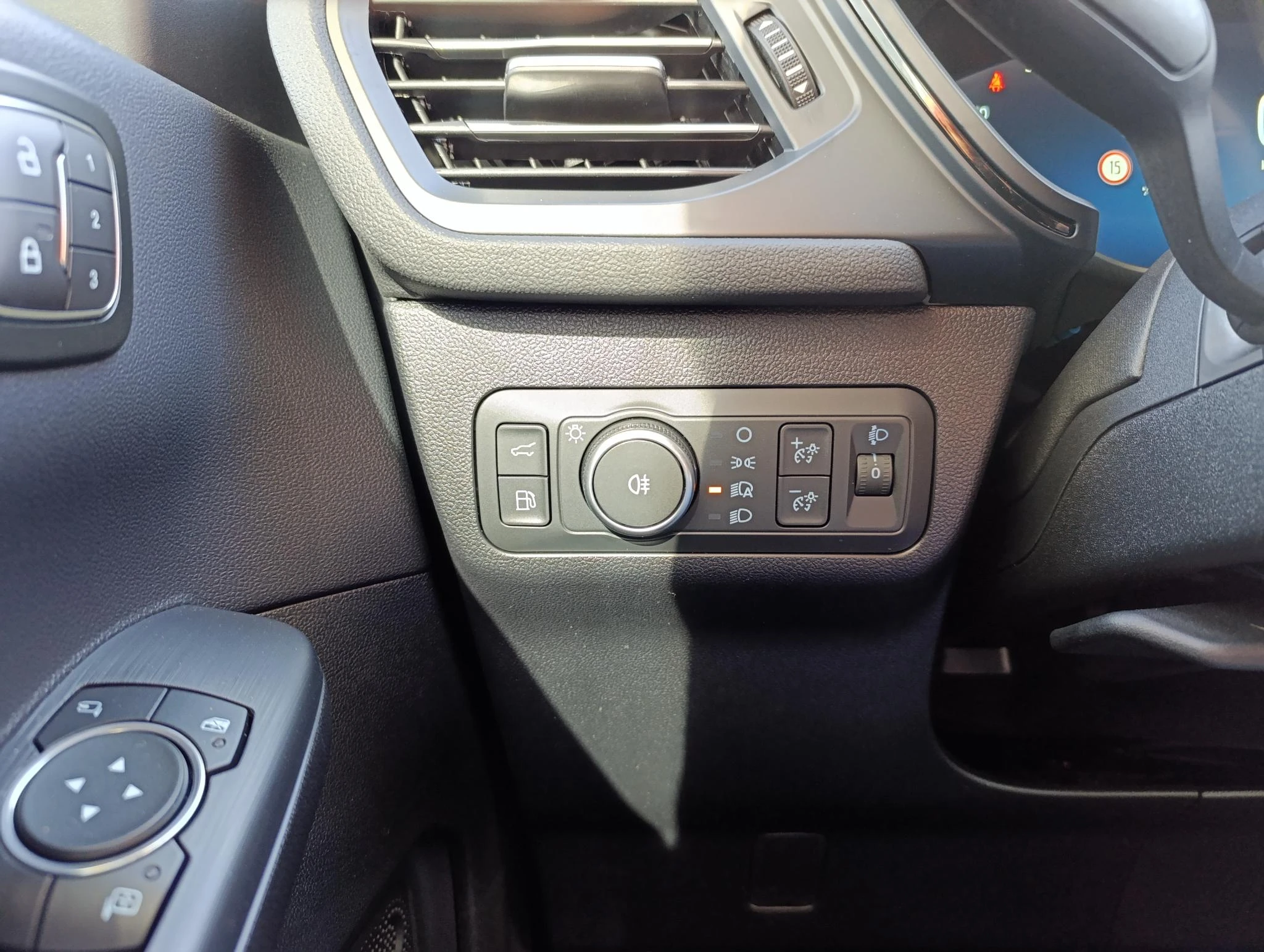 Ford-Kuga-image-20