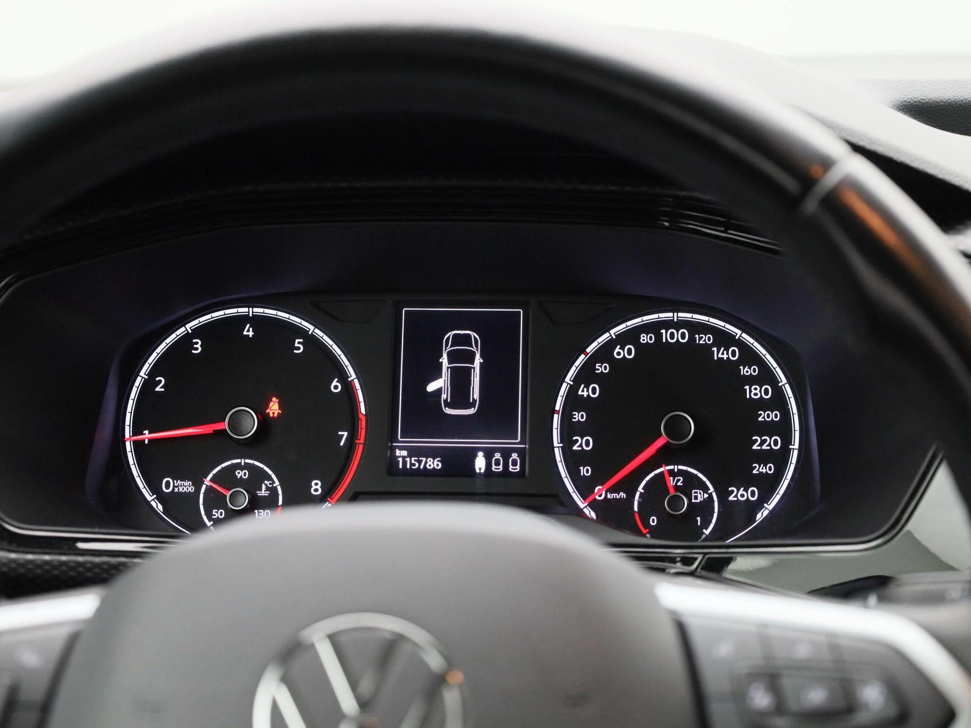 Volkswagen-T-Cross-image-7