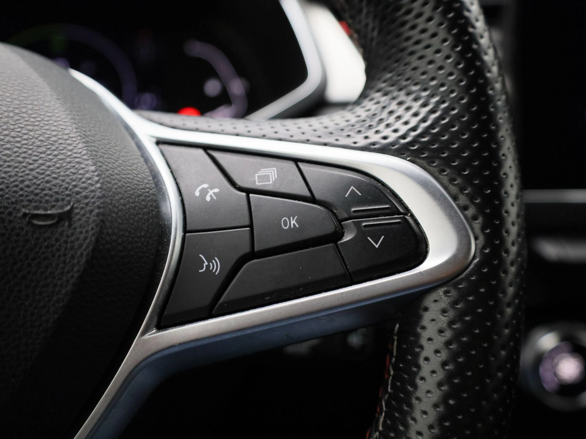 Renault-Captur-image-15