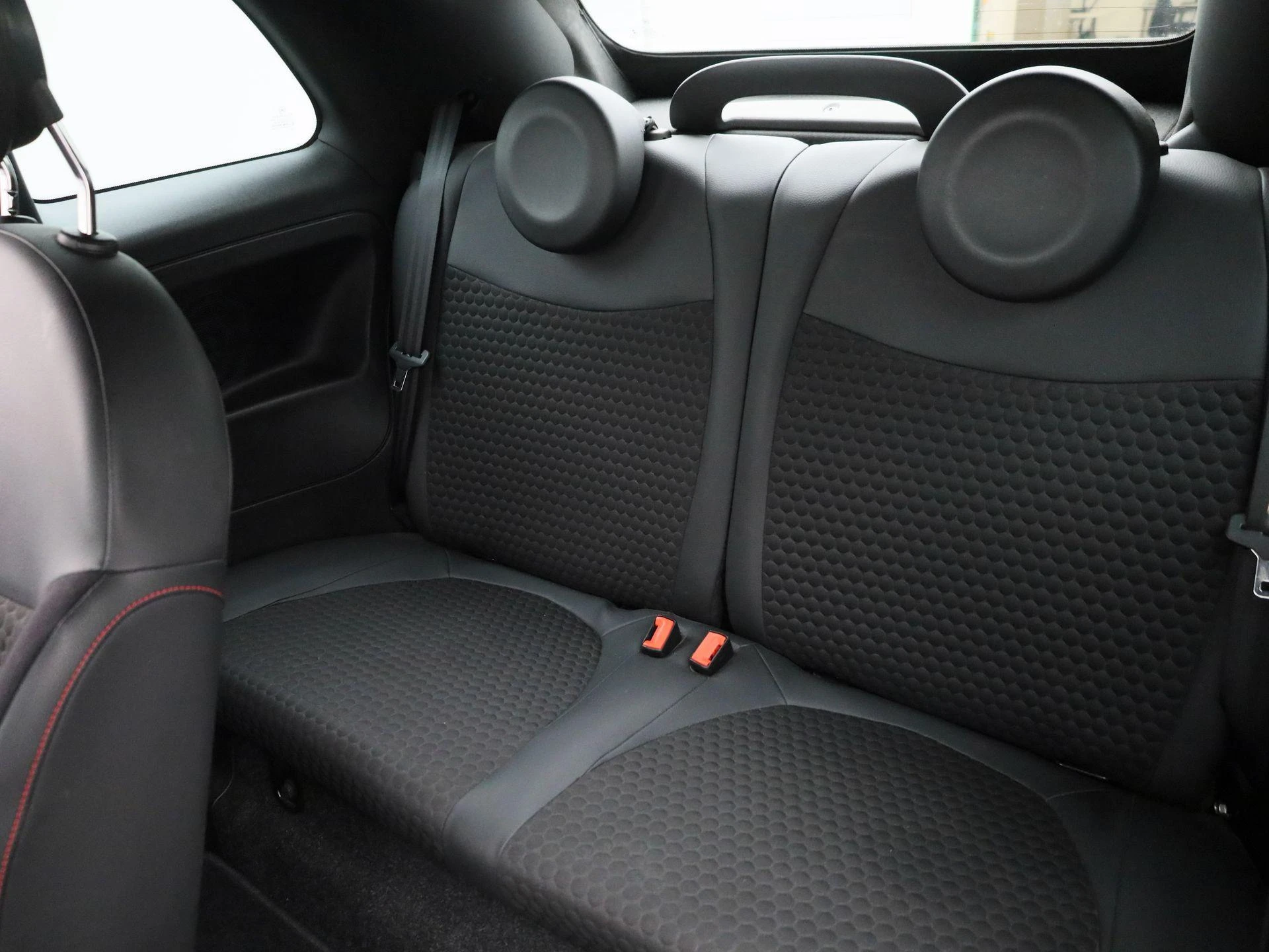 Fiat-500C-image-10