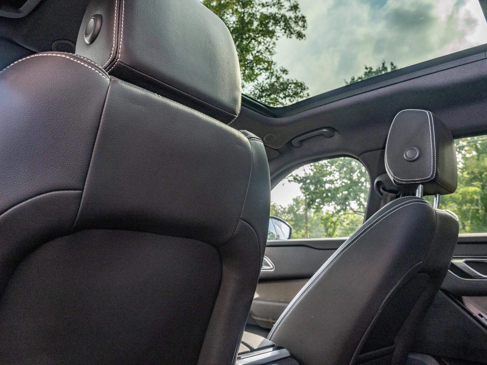 Land Rover Range Rover Velar P400e SE AWD Auto. 23MY