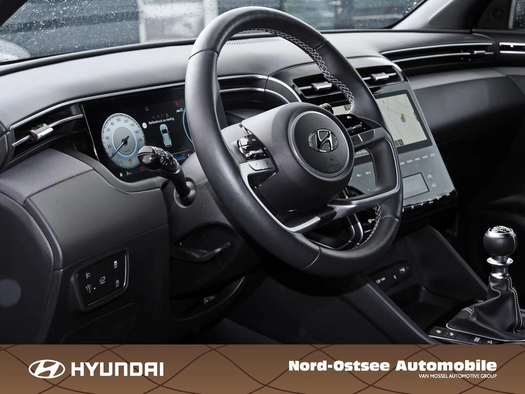 Hyundai Tucson 1.6 T-GDI ADVANTAGE 2WD SHZ LHZ NAVI LEDNX4 TUCSON 1.6 T-GDI ADVANTAGE 2WD SHZ LHZ NAVI LED