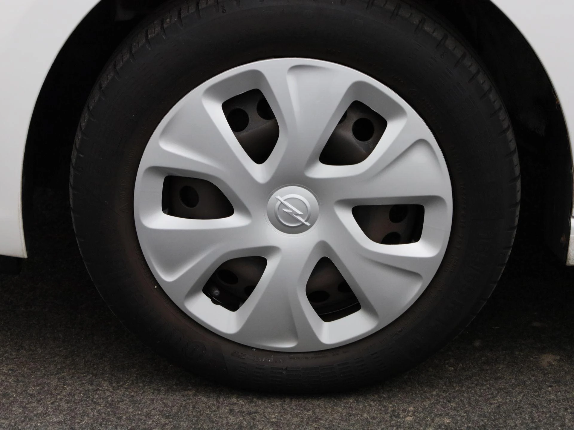 Opel-KARL-image-11