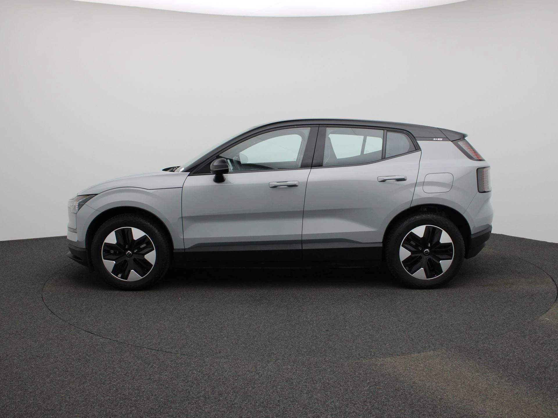 Volvo-EX30-image-3