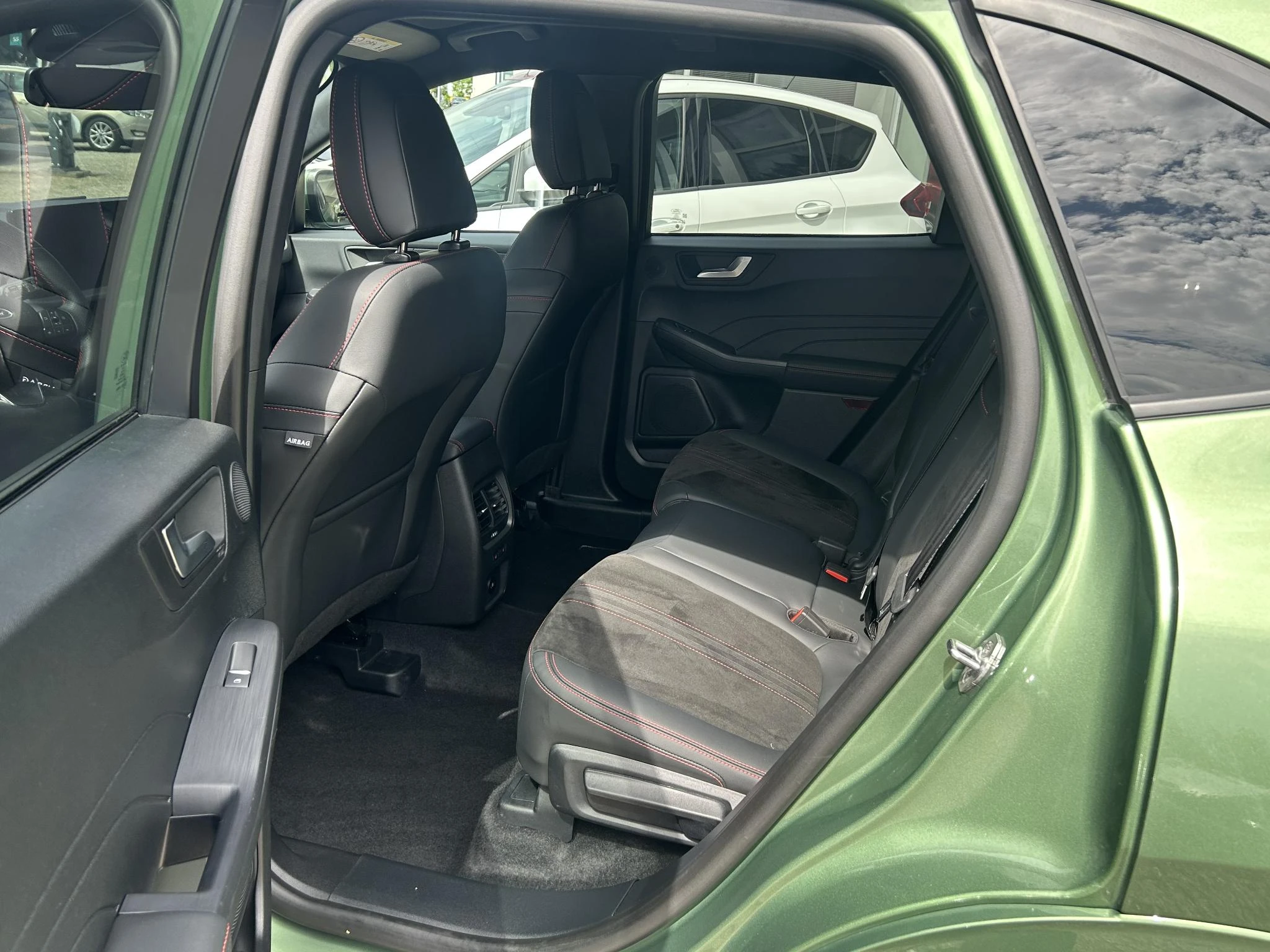 Ford-Kuga-image-13