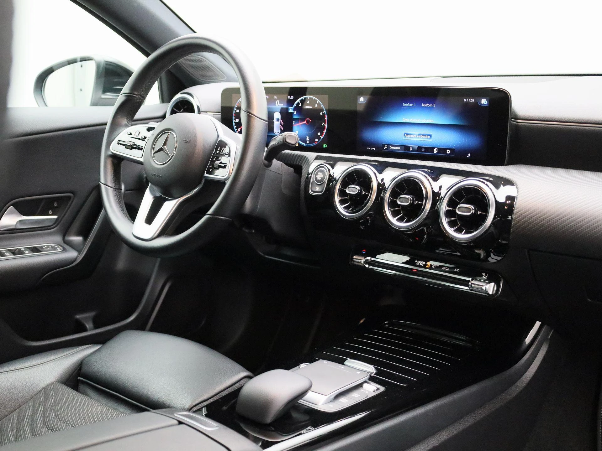 Mercedes-Benz-A-Klasse-image-48