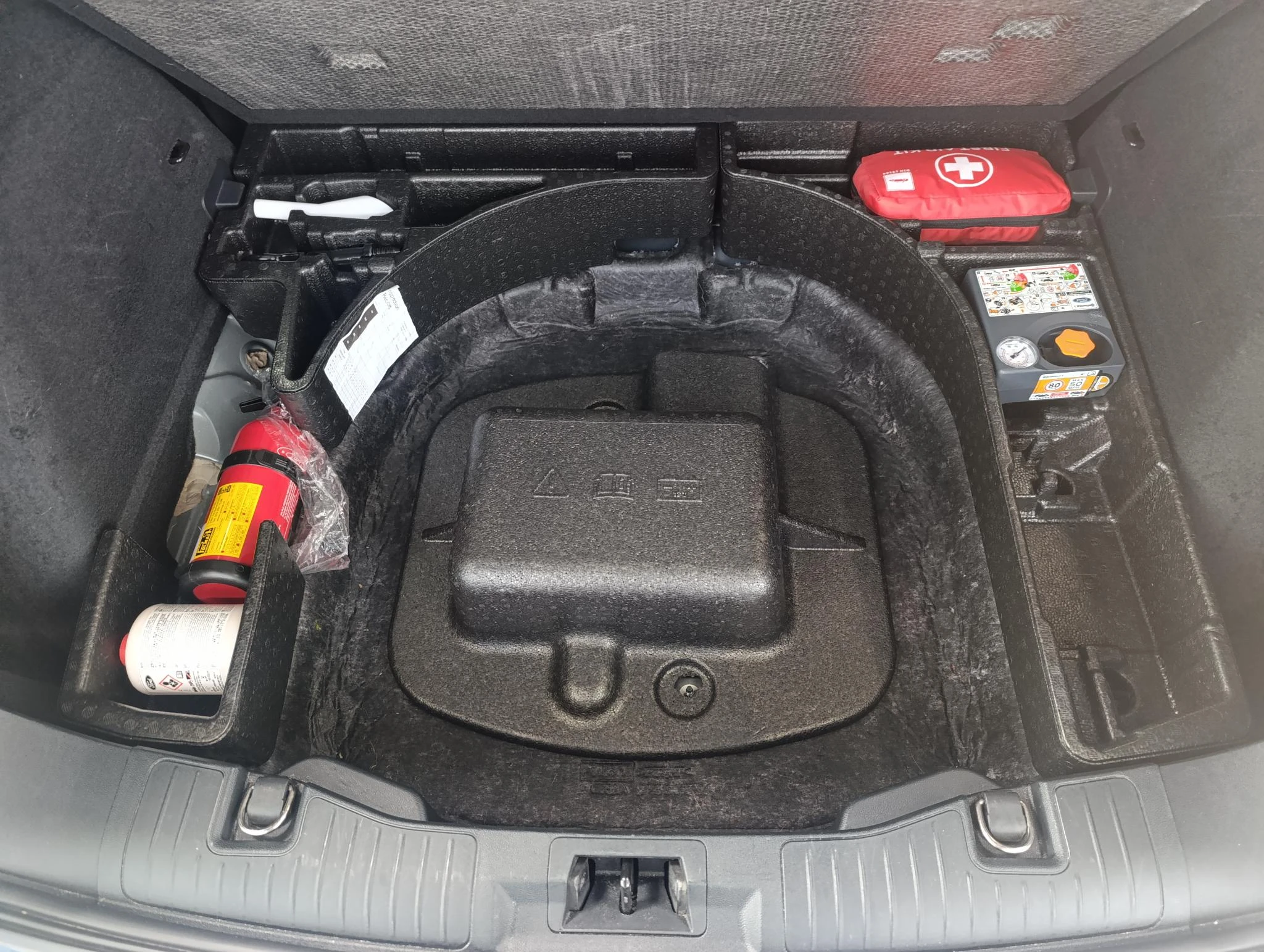 Ford-Kuga-image-11
