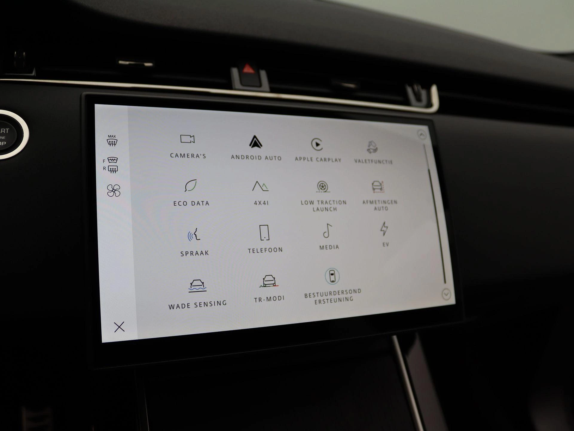 Land Rover-Range Rover Evoque-image-25