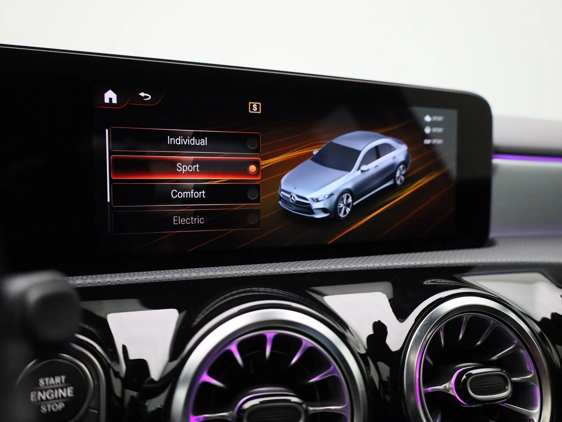 Mercedes-Benz A-Klasse 250 e Business Solution AMG Limited