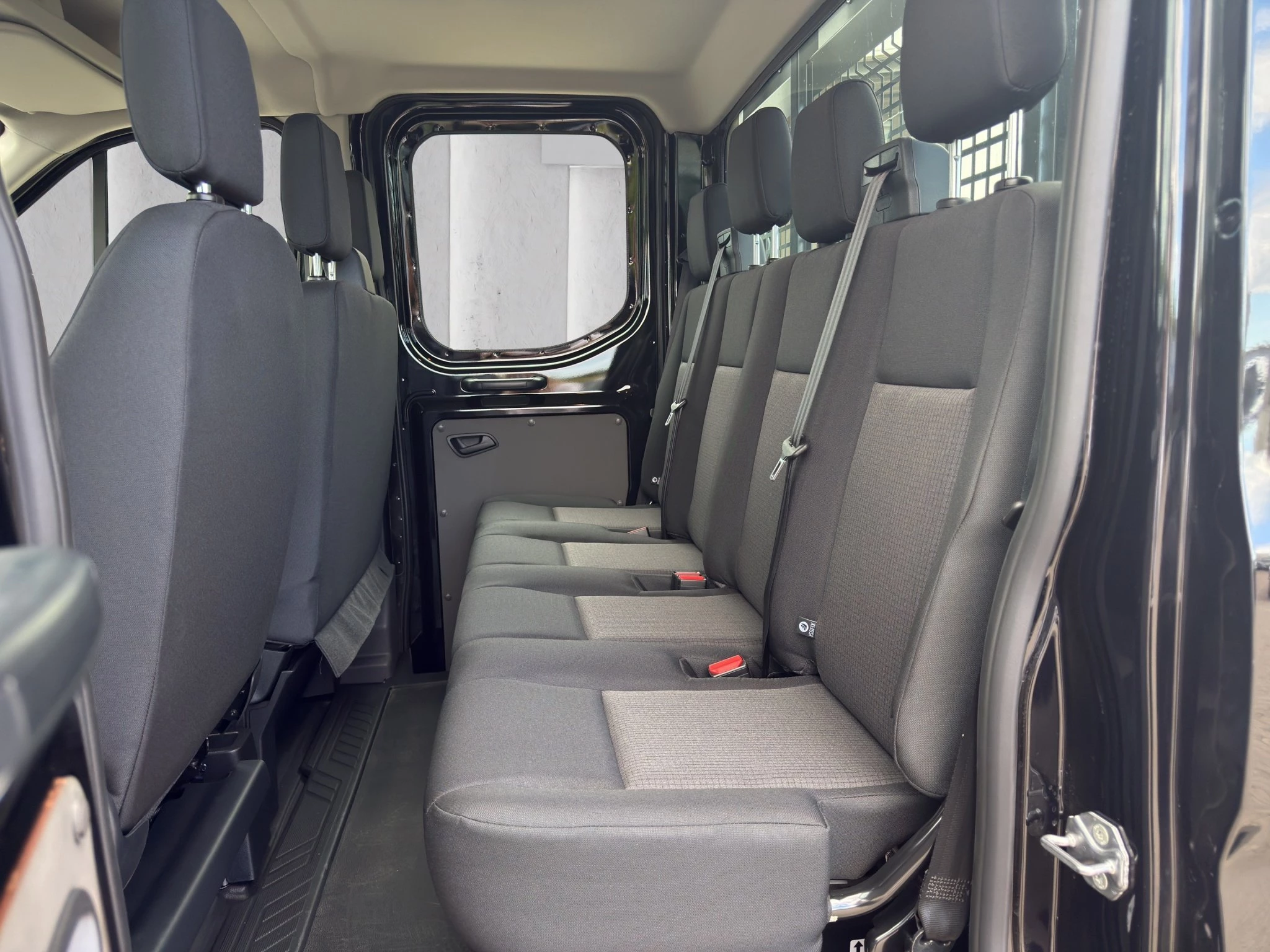 Ford Transit 350 L2 Fahrgestell Doppelkabine Basis Pritsche