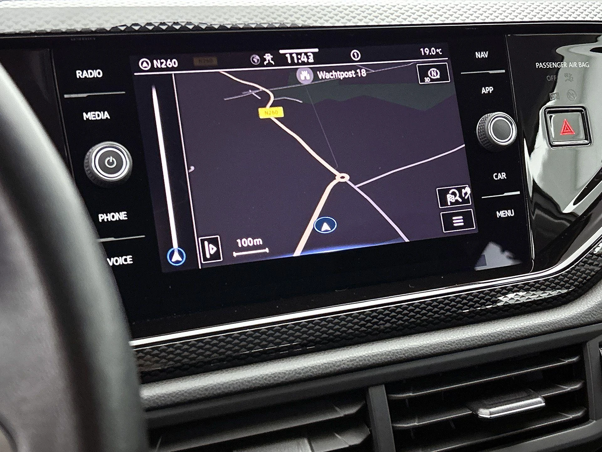 Volkswagen-Polo-image-29