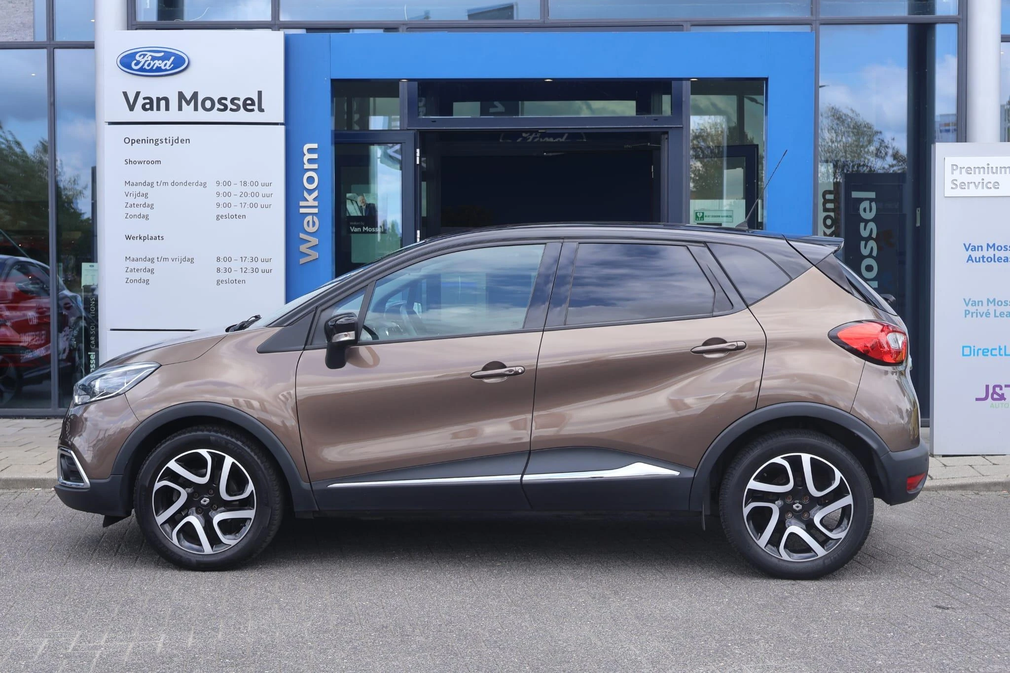 Renault-Captur-image-2