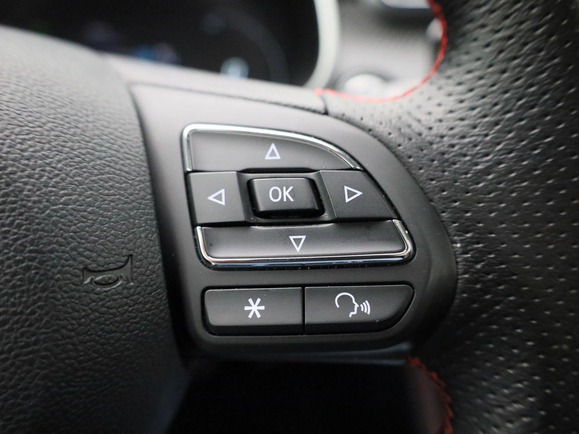 MG-ZS EV-image-15