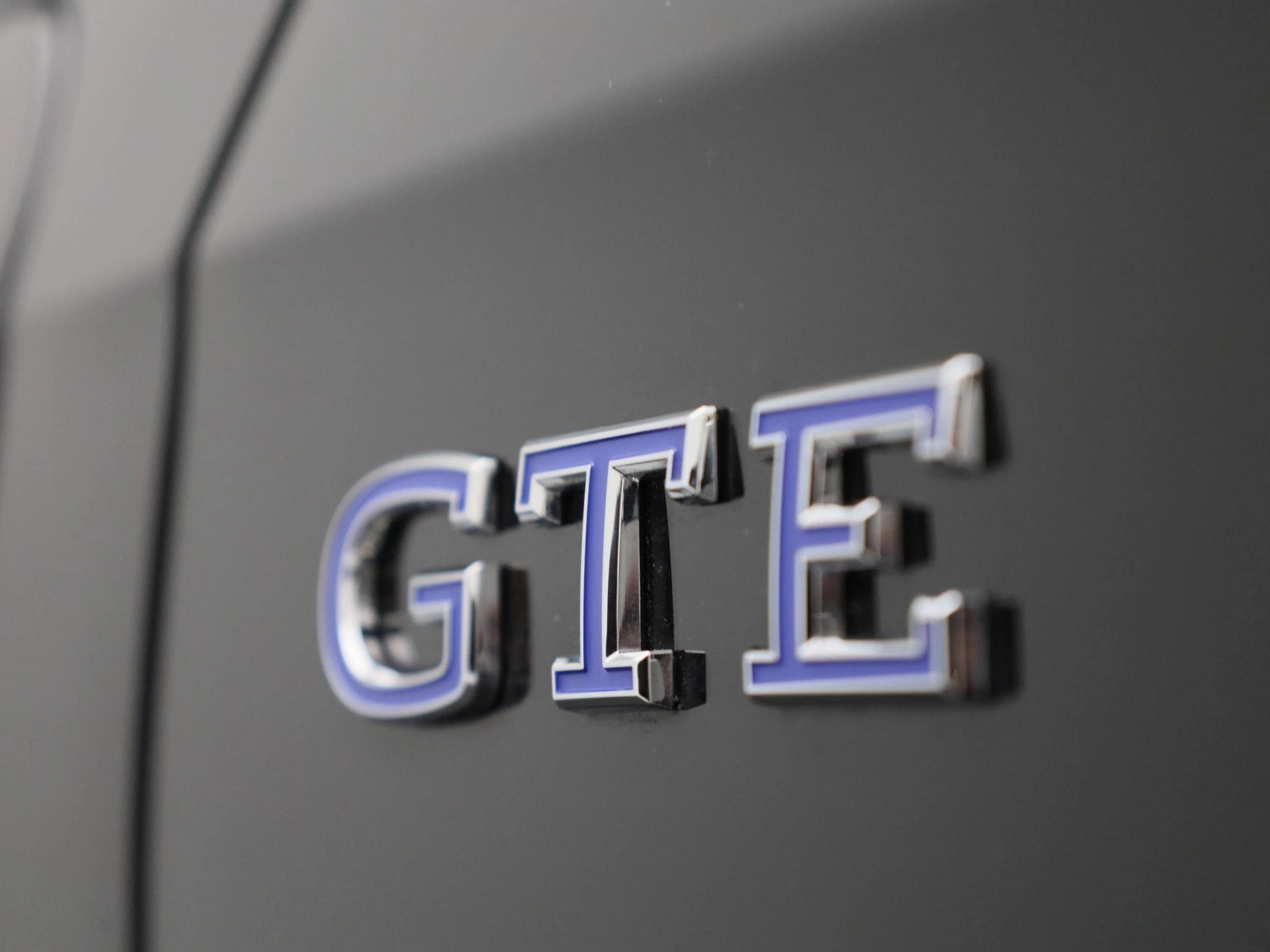 Volkswagen-Golf-image-40