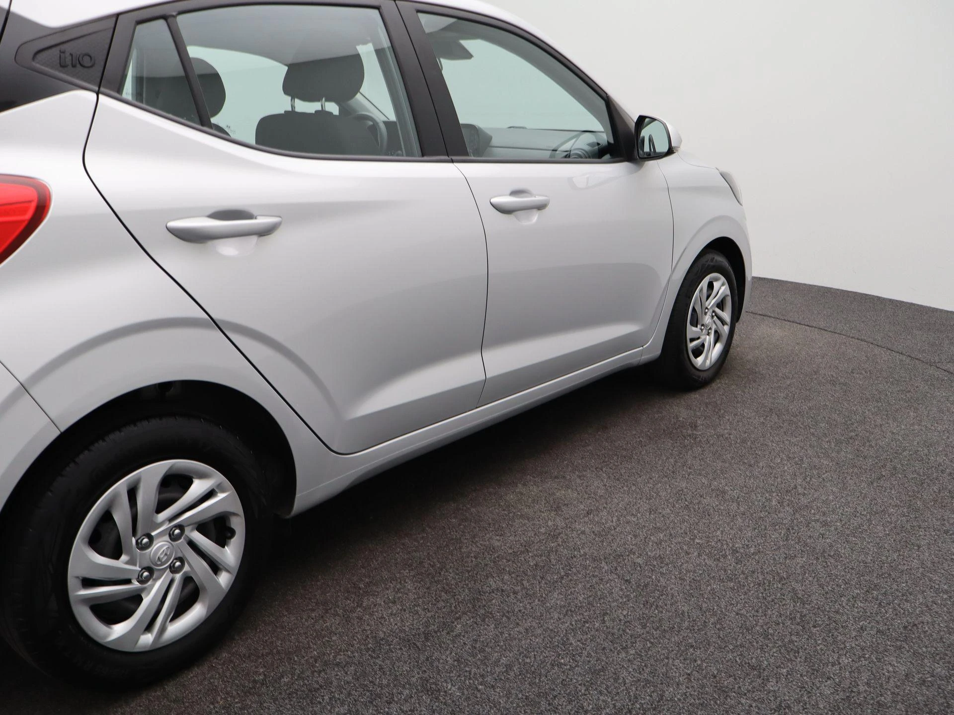 Hyundai-i10-image-36