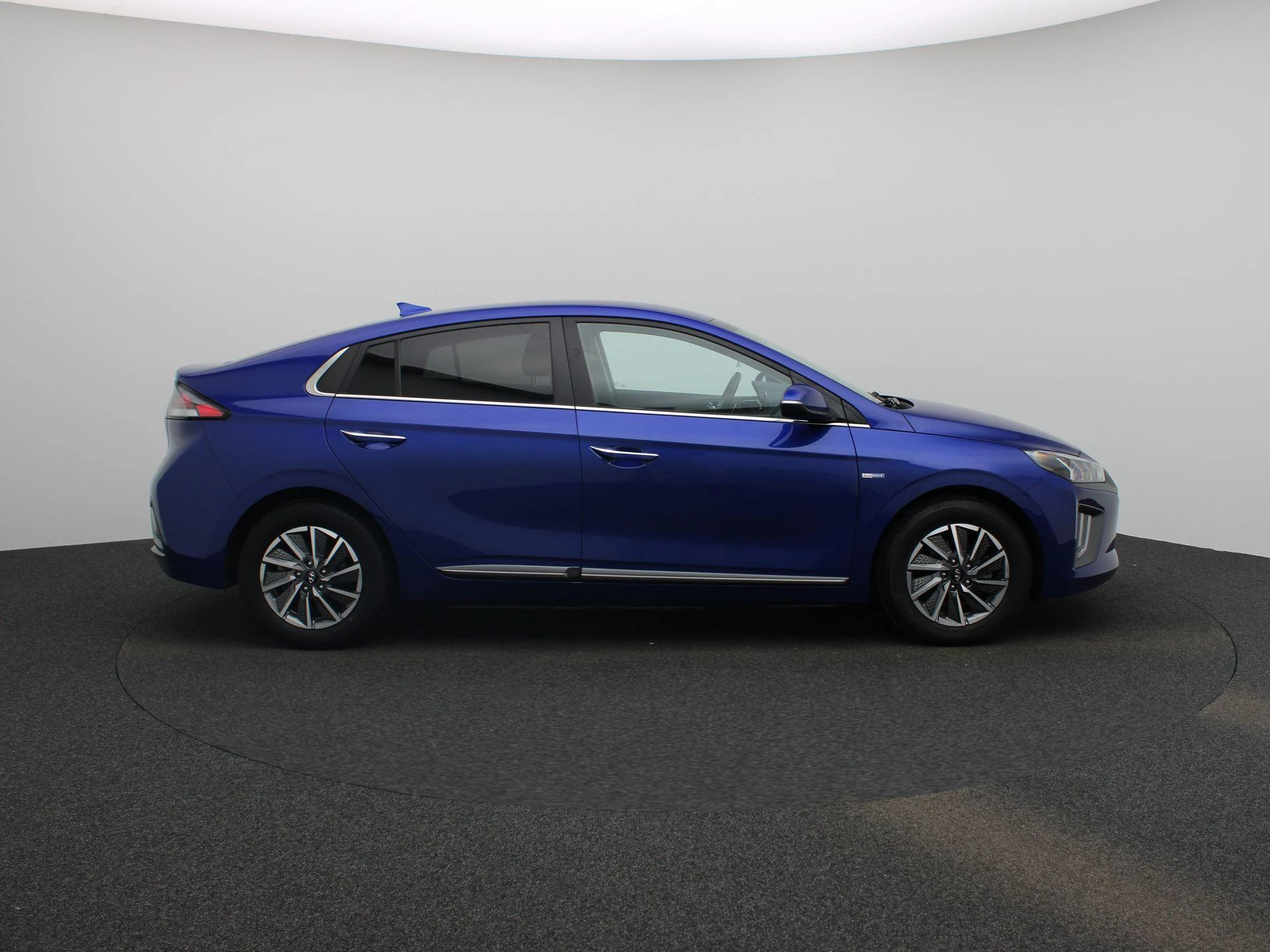 Hyundai-IONIQ-image-5