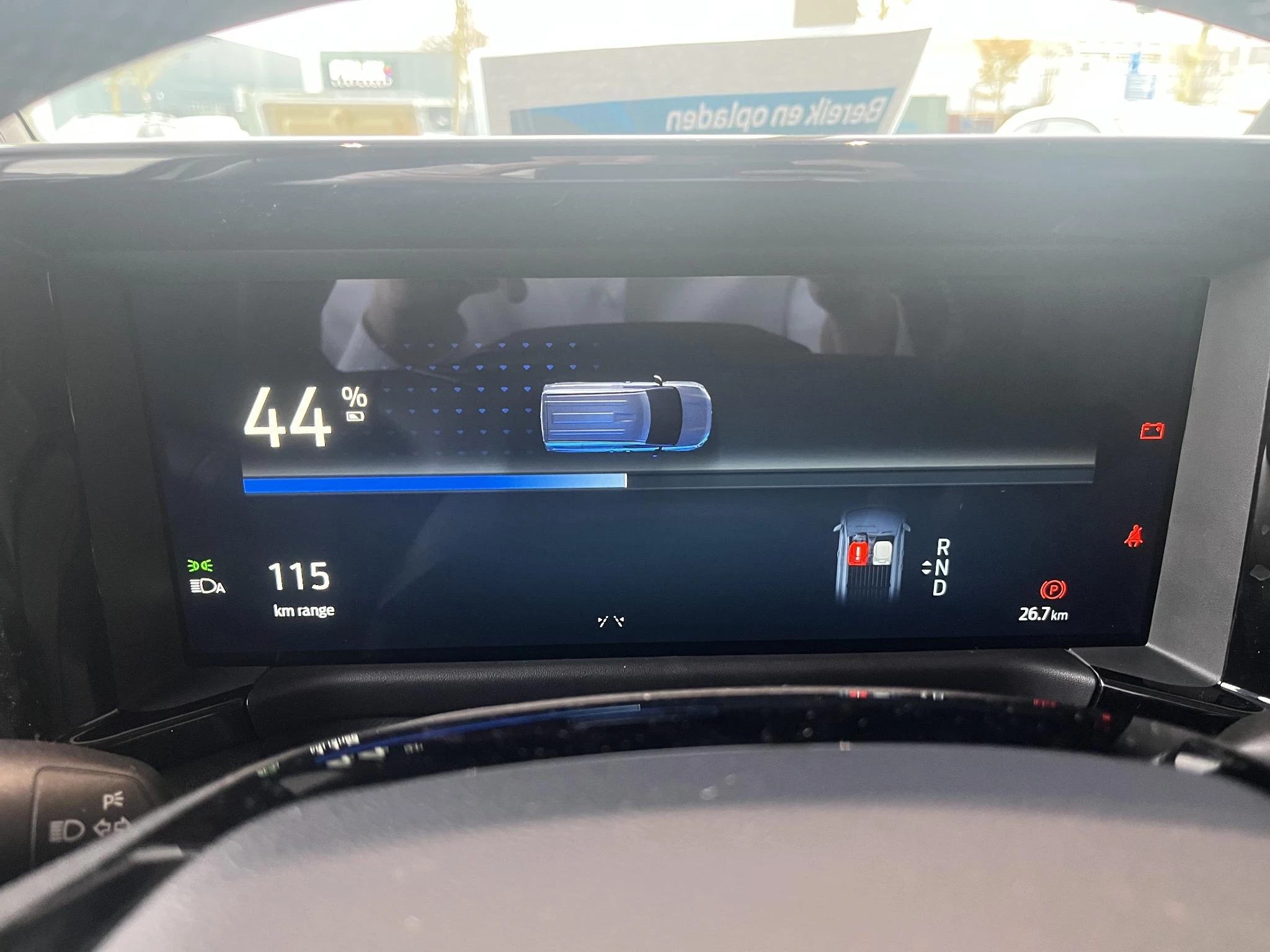 Ford-E-Transit-image-17