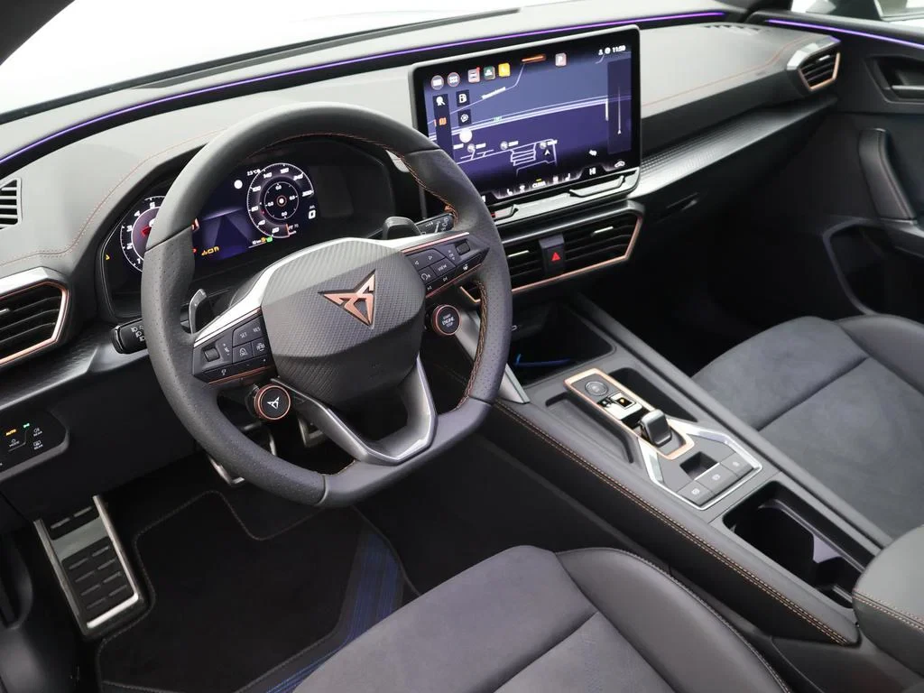 CUPRA-Leon-image-13