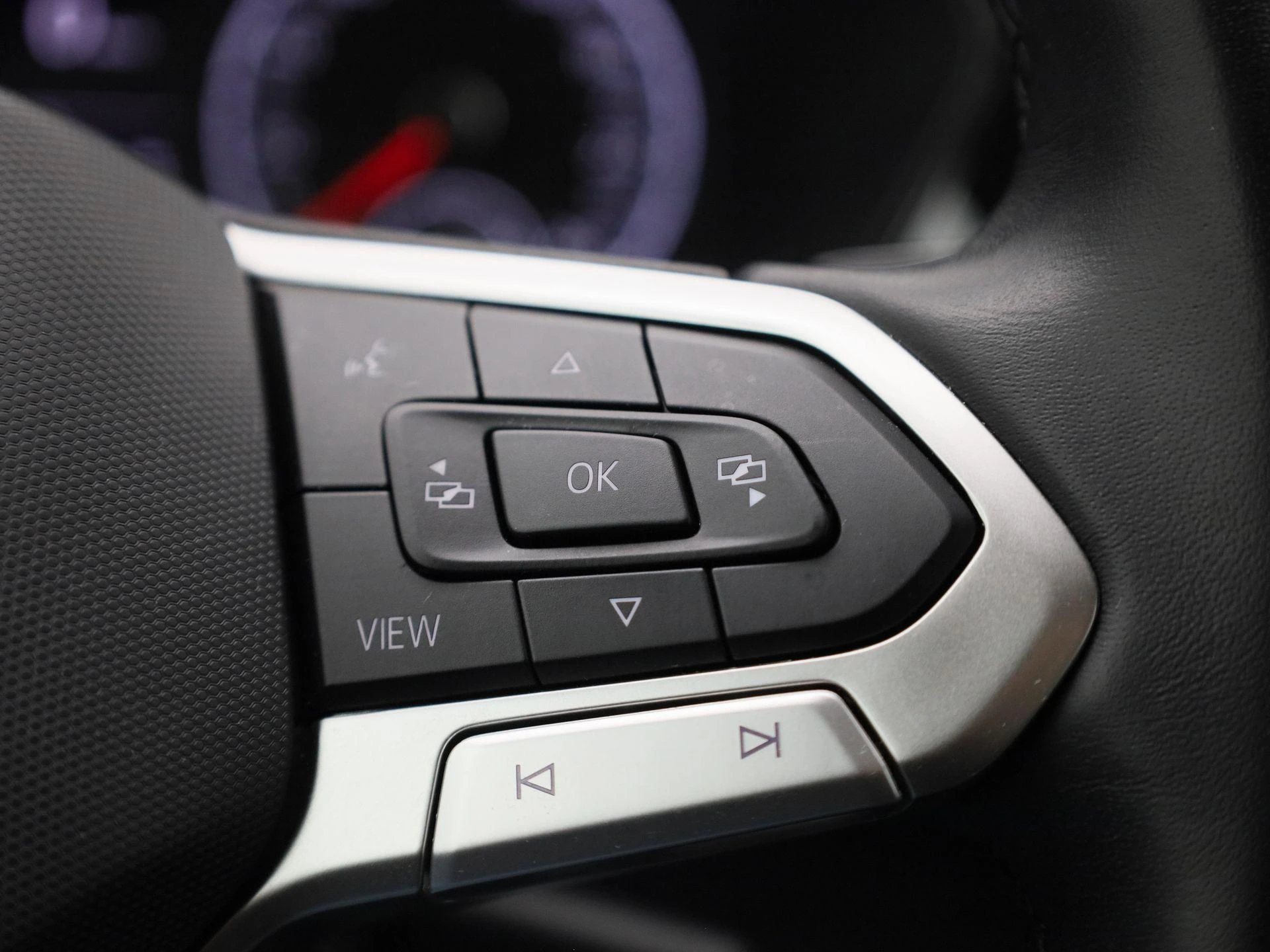 Volkswagen-T-Cross-image-21
