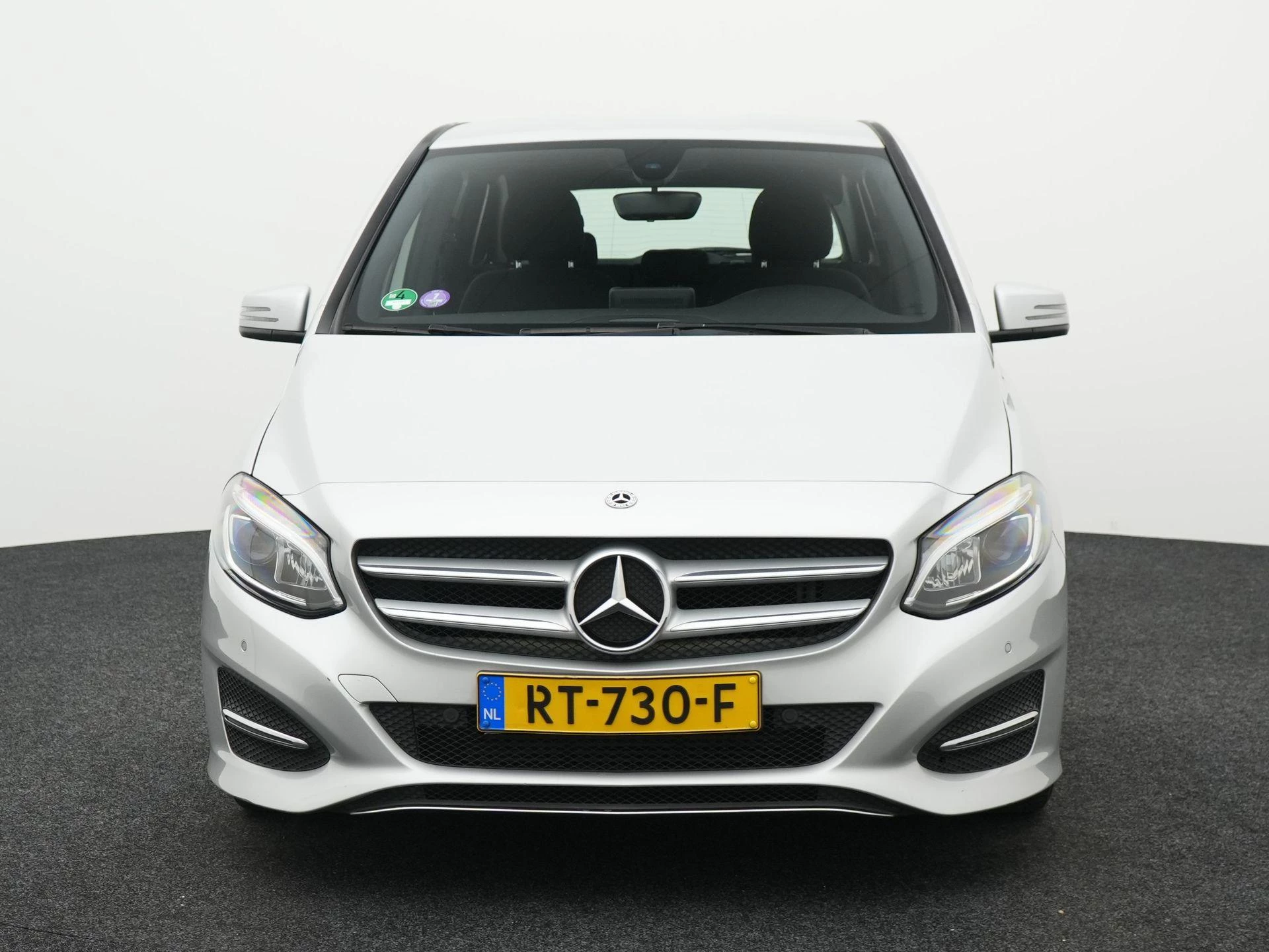 Mercedes-Benz-B-Klasse-image-2