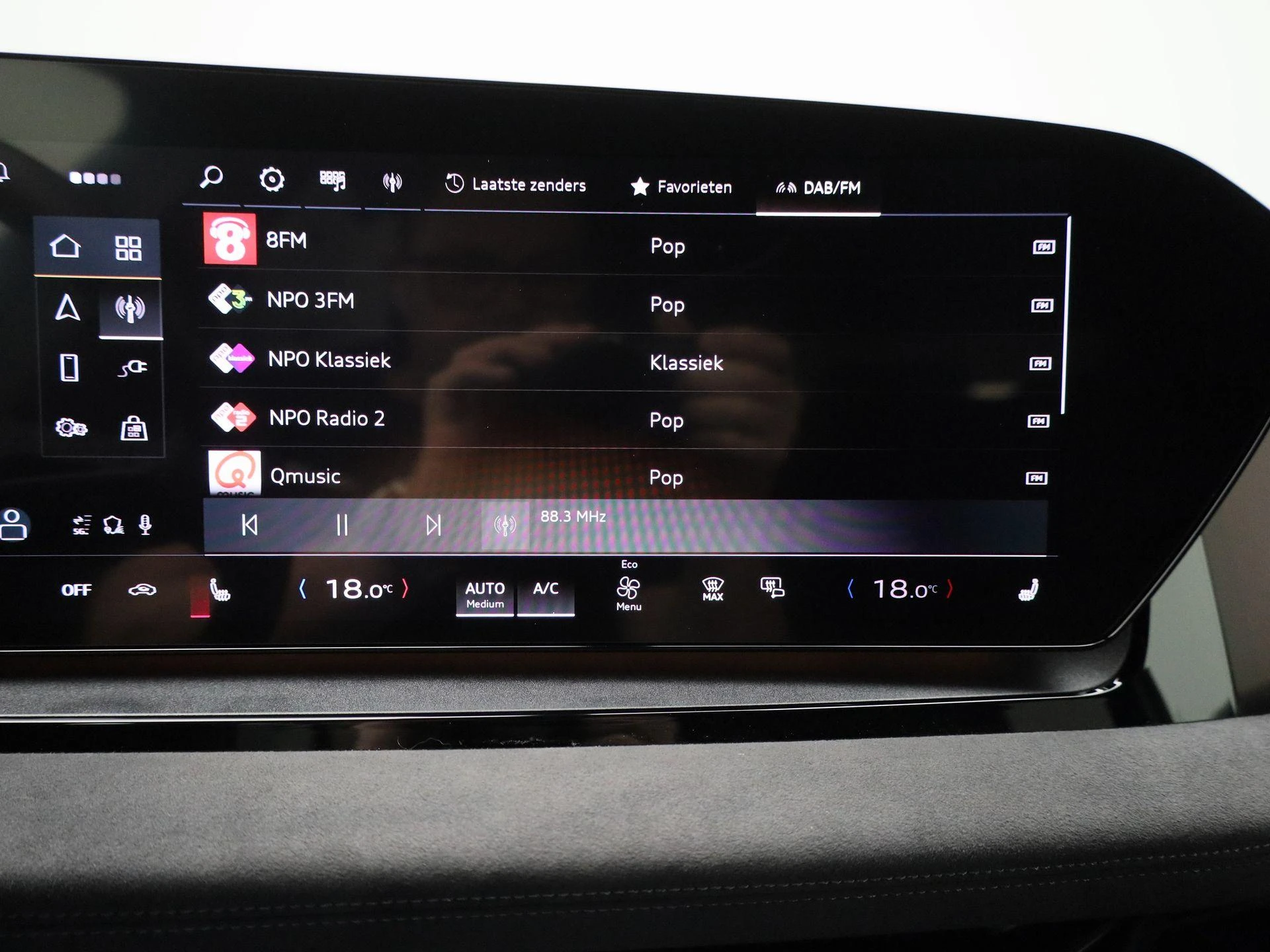 Audi-Q6 e-tron-image-28