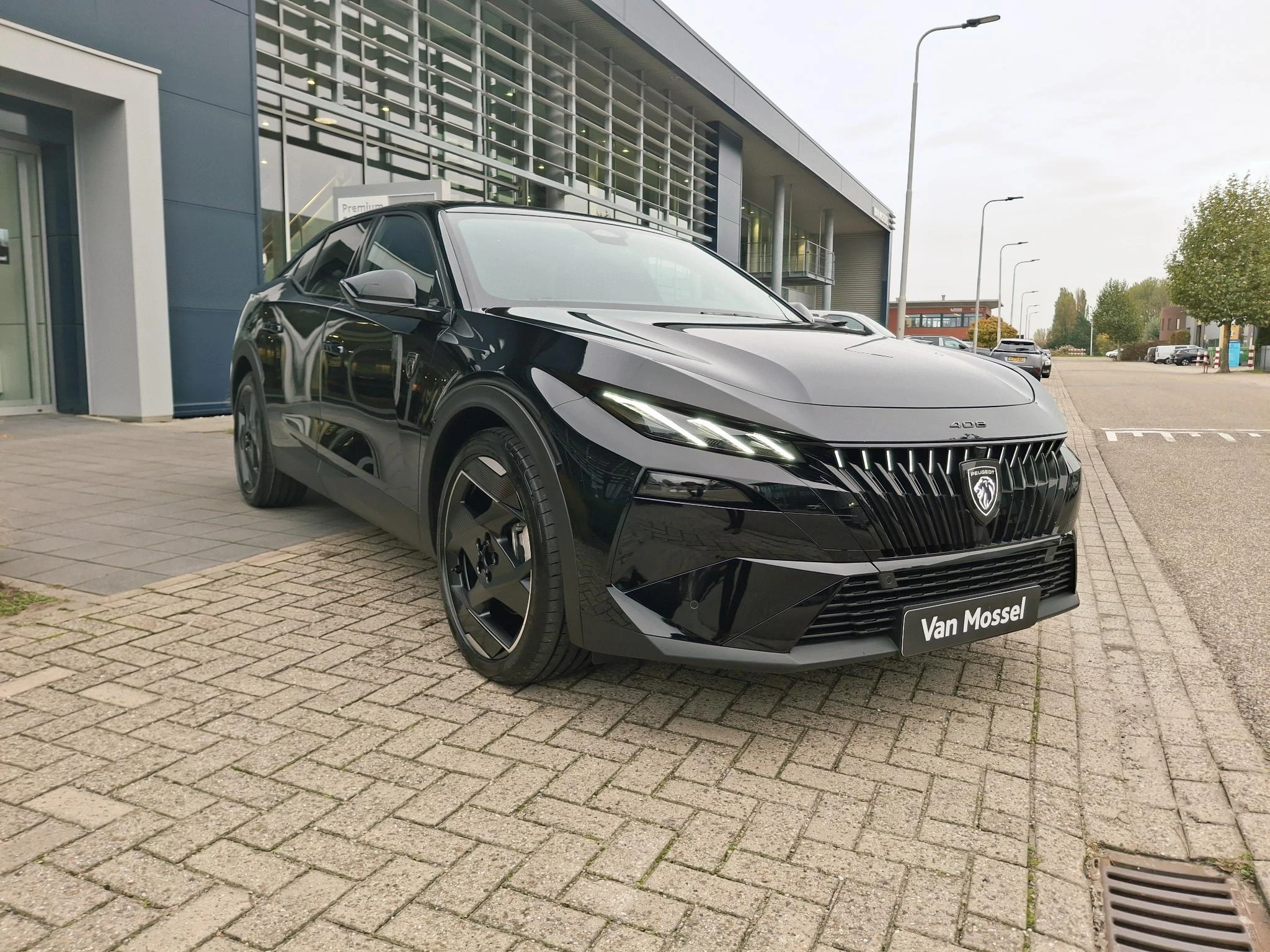 Peugeot-408-image-7