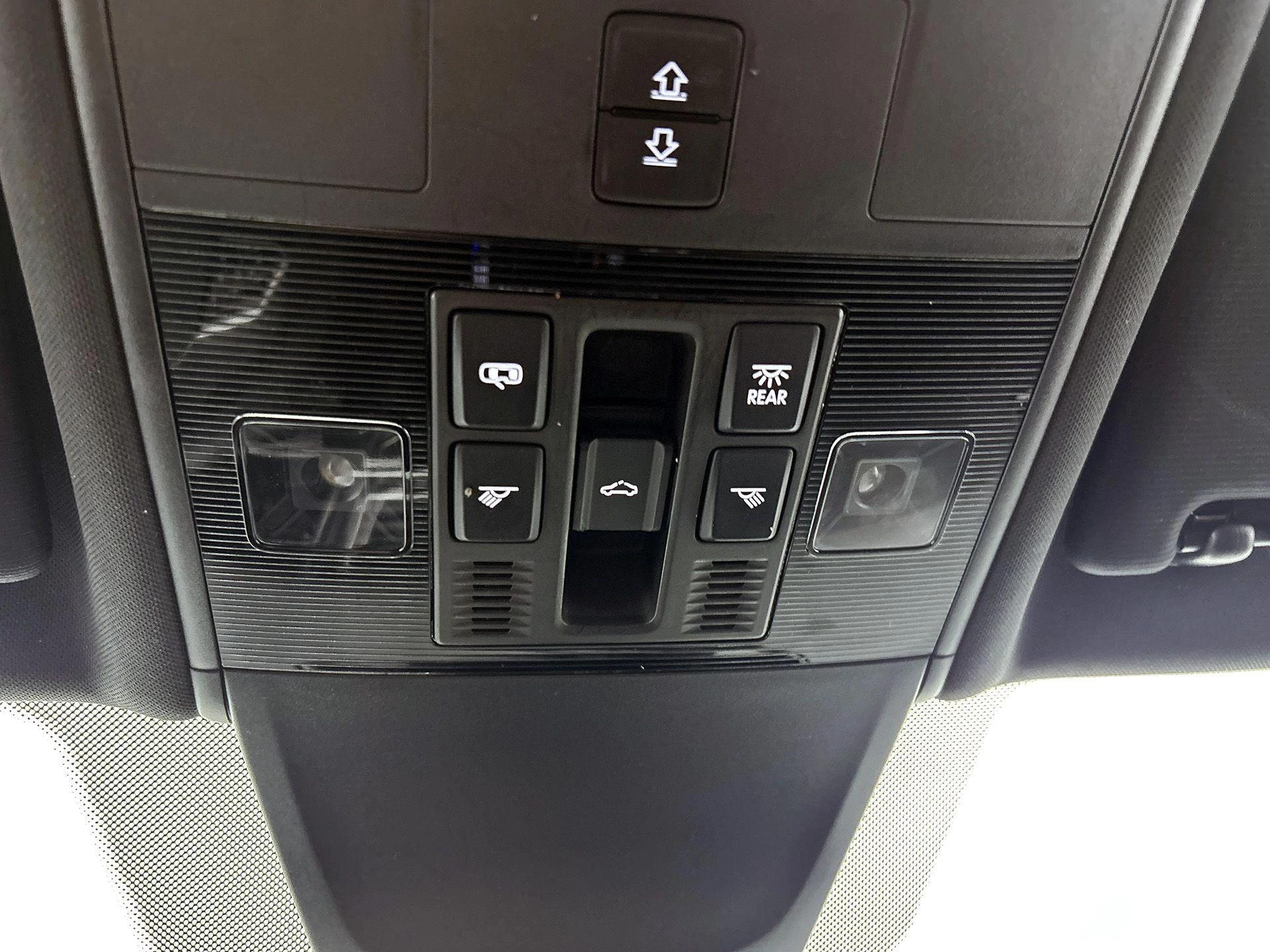 Volkswagen-Tiguan-image-16