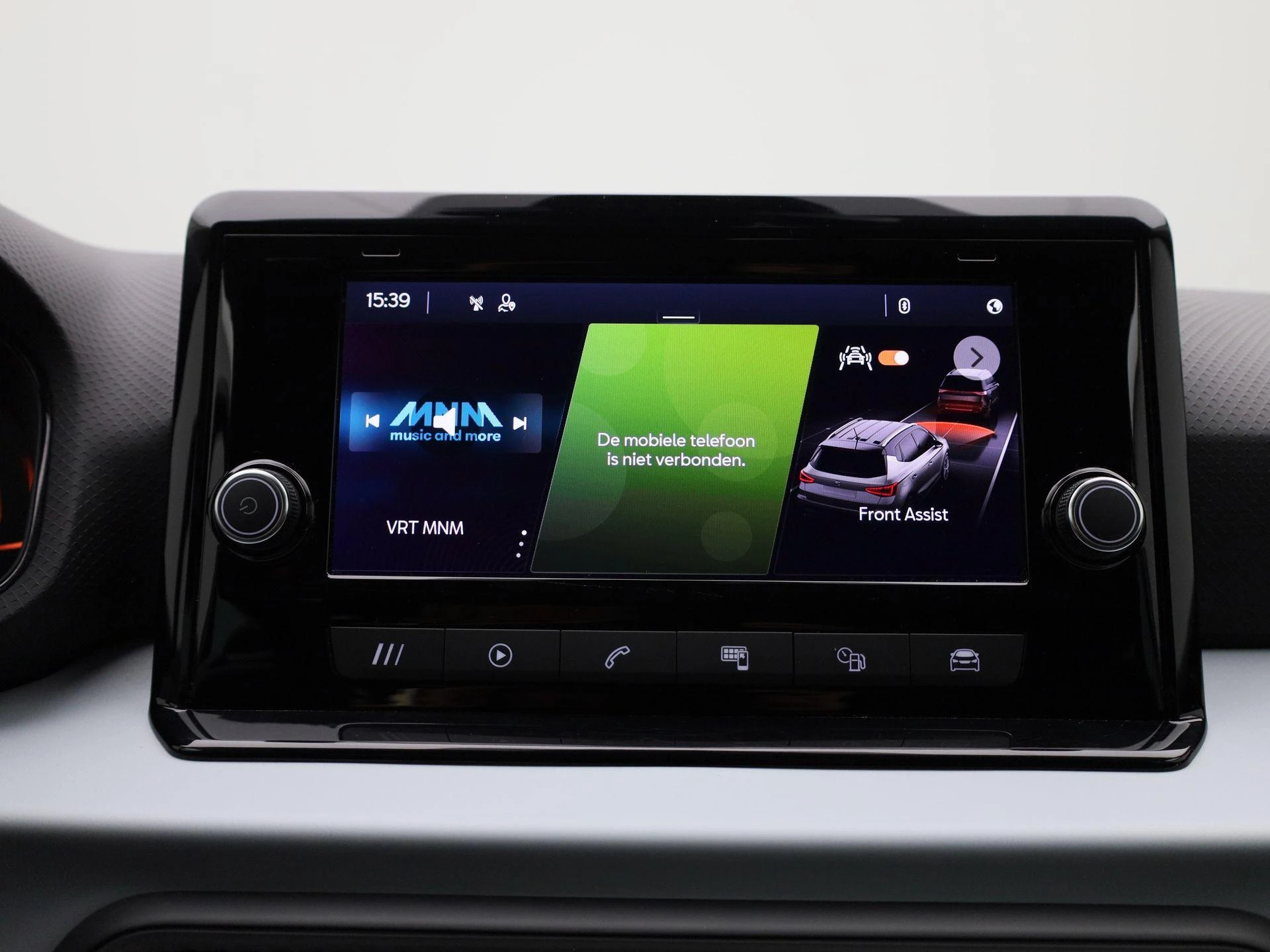 SEAT-Arona-image-15