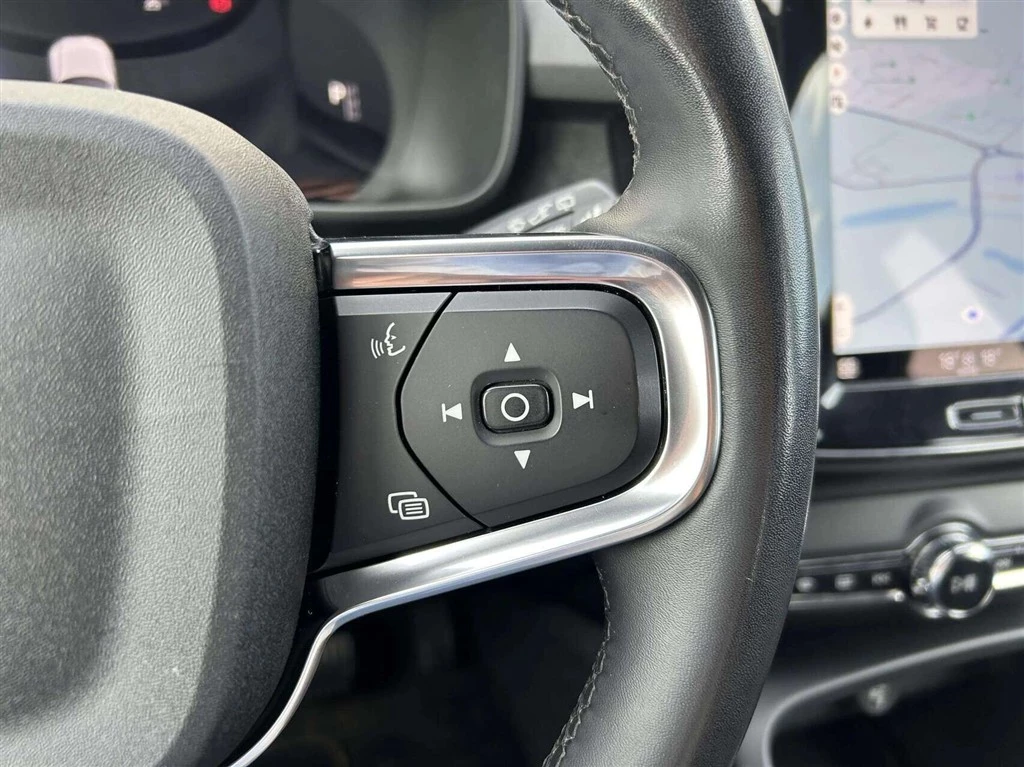 Volvo XC40 P6 Recharge Core 231HK 5d Aut.