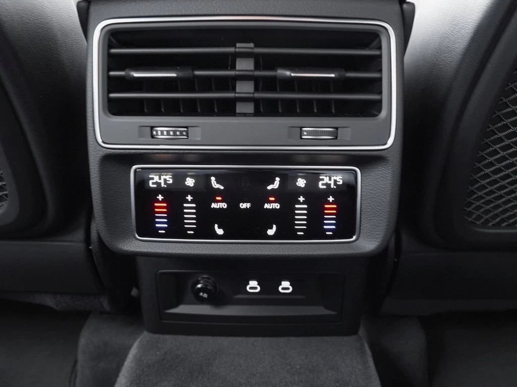 Audi Q7 SUV S line business TDI quattro tiptronic 210 kW / 286 PS