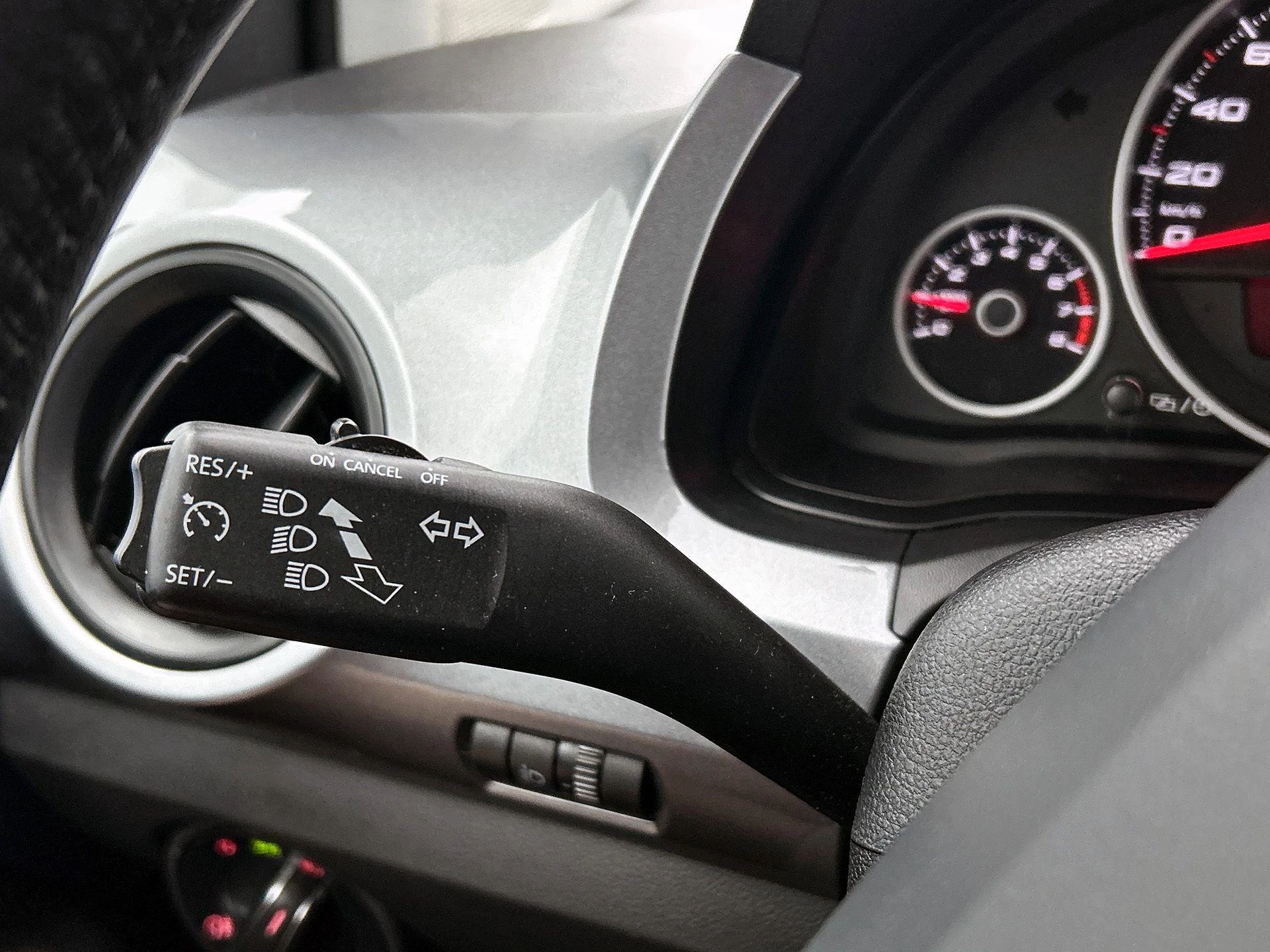 SEAT Mii 1.0 Sport Connect