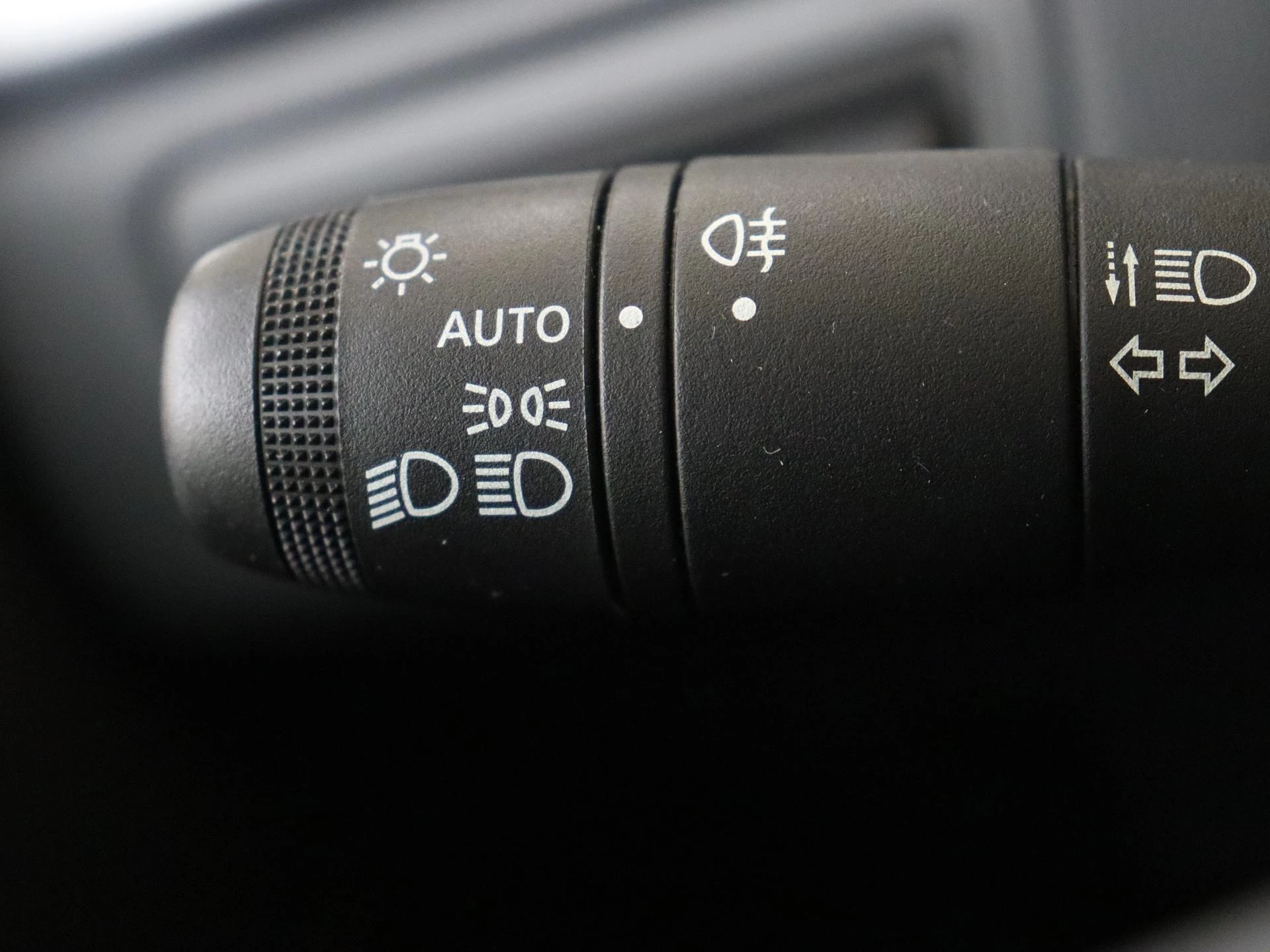 Renault-Captur-image-27