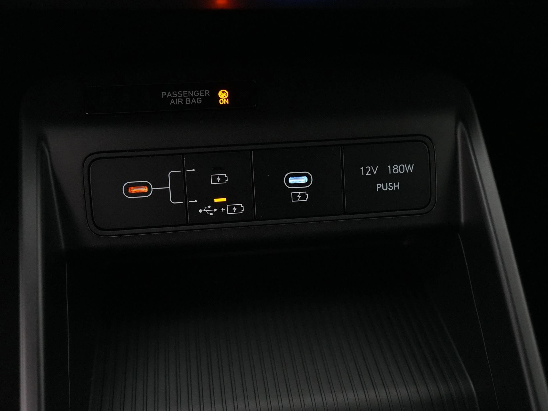 Hyundai-Kona-image-19