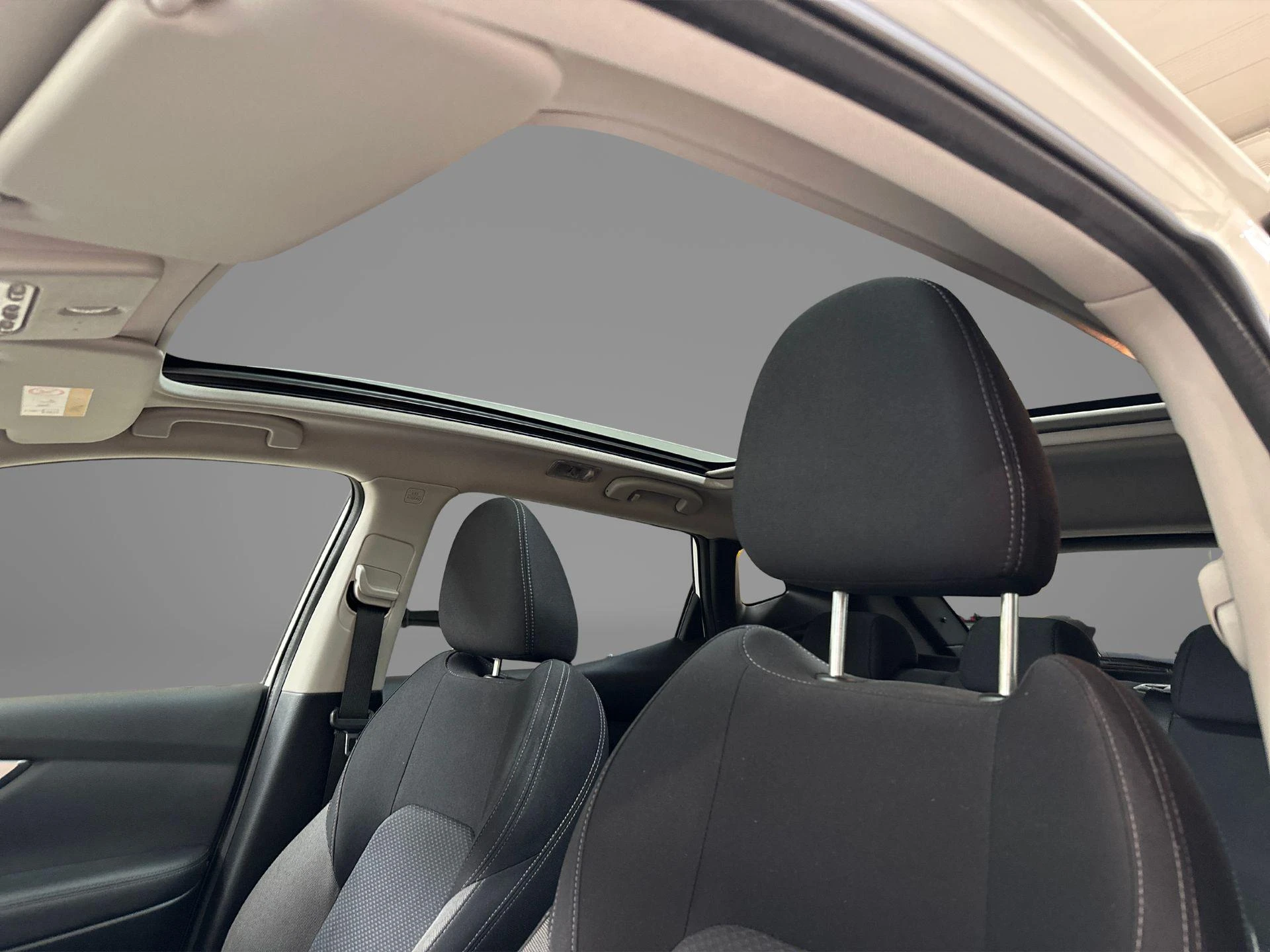 Nissan-QASHQAI-image-21