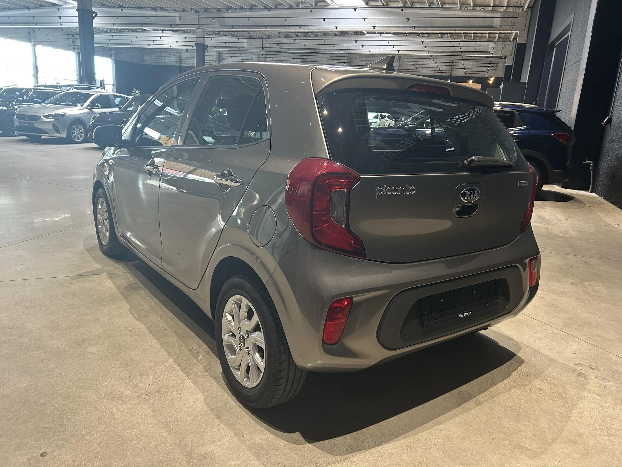 Kia-Picanto-image-2