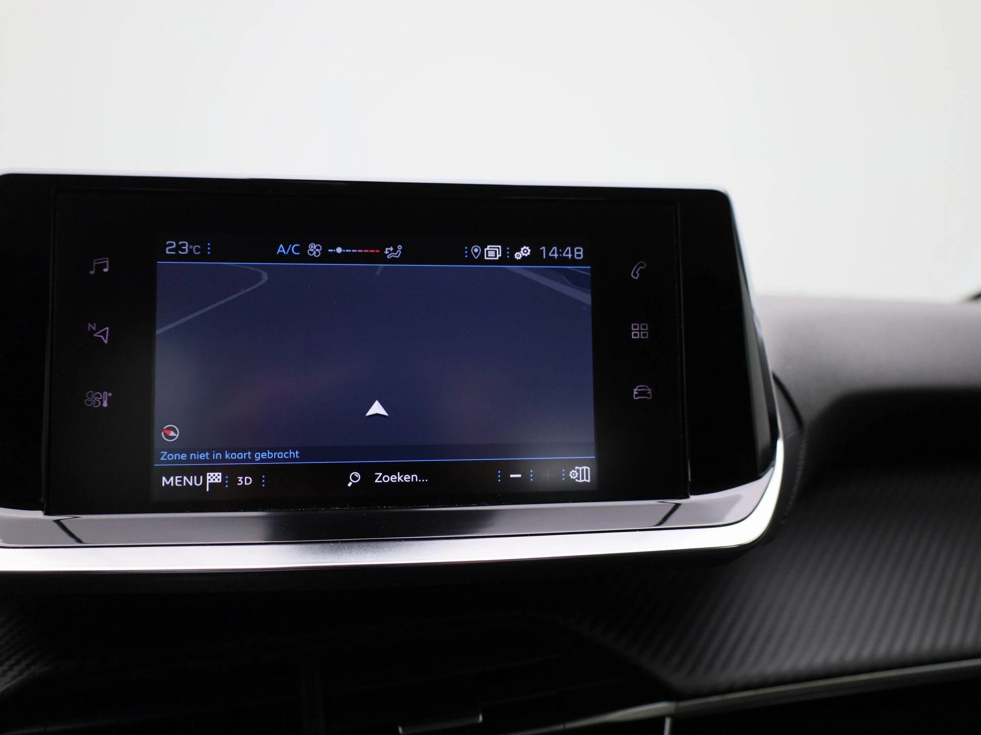 Peugeot-208-image-18