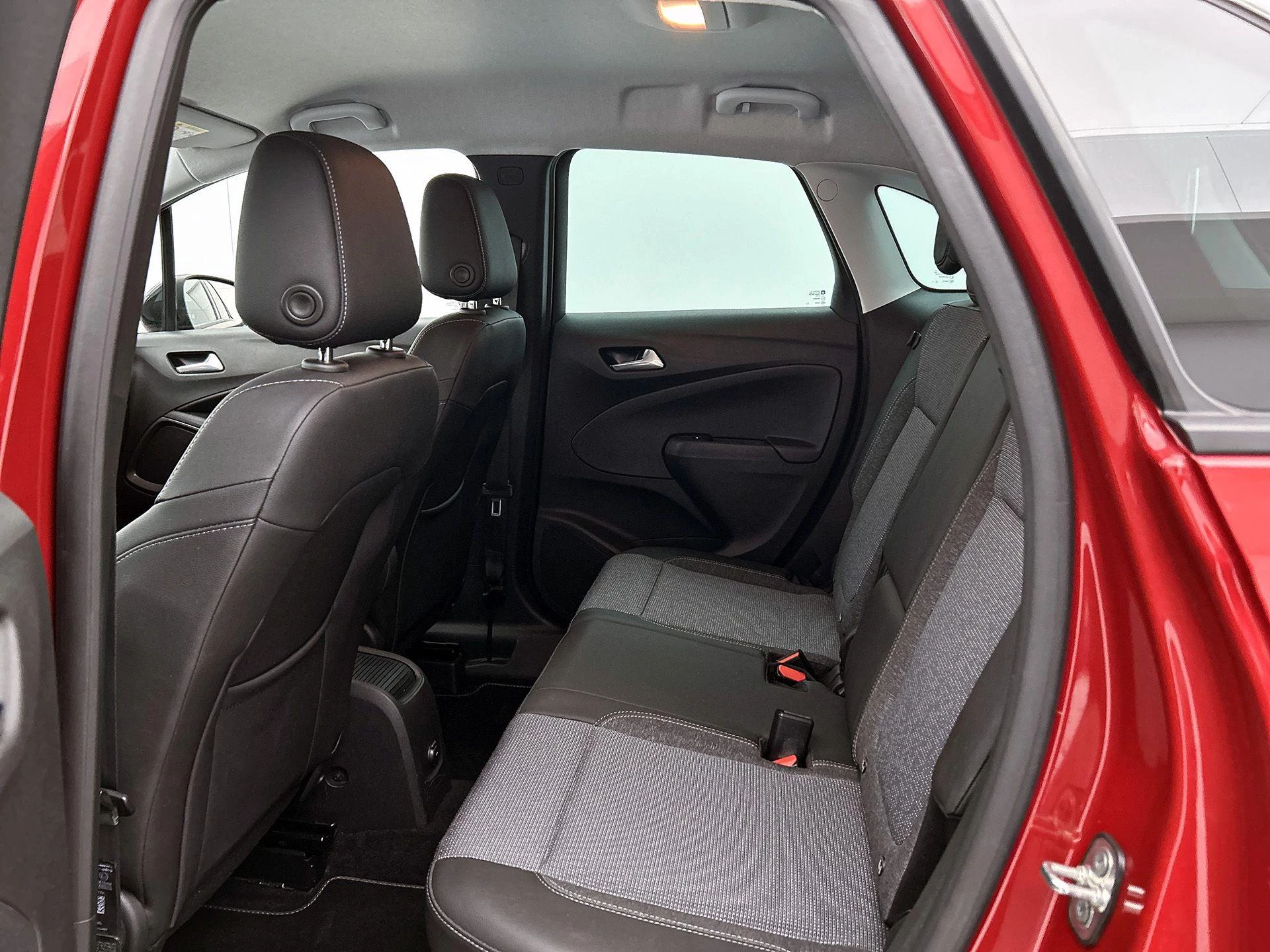 Opel-Crossland-image-26