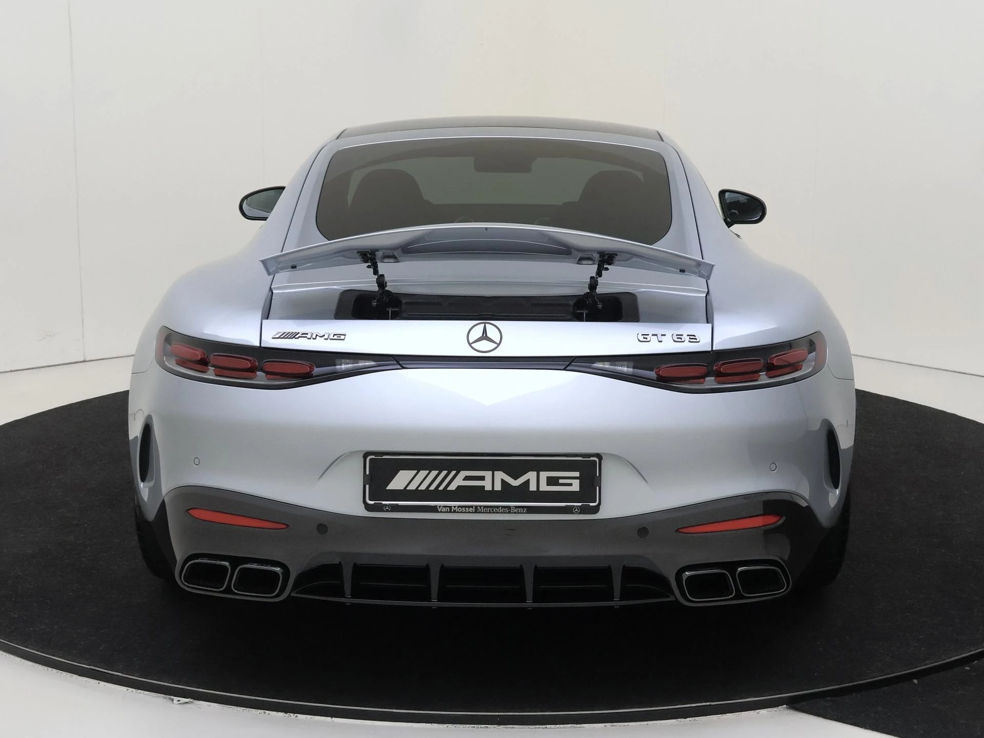 Mercedes-AMG-GT-image-7