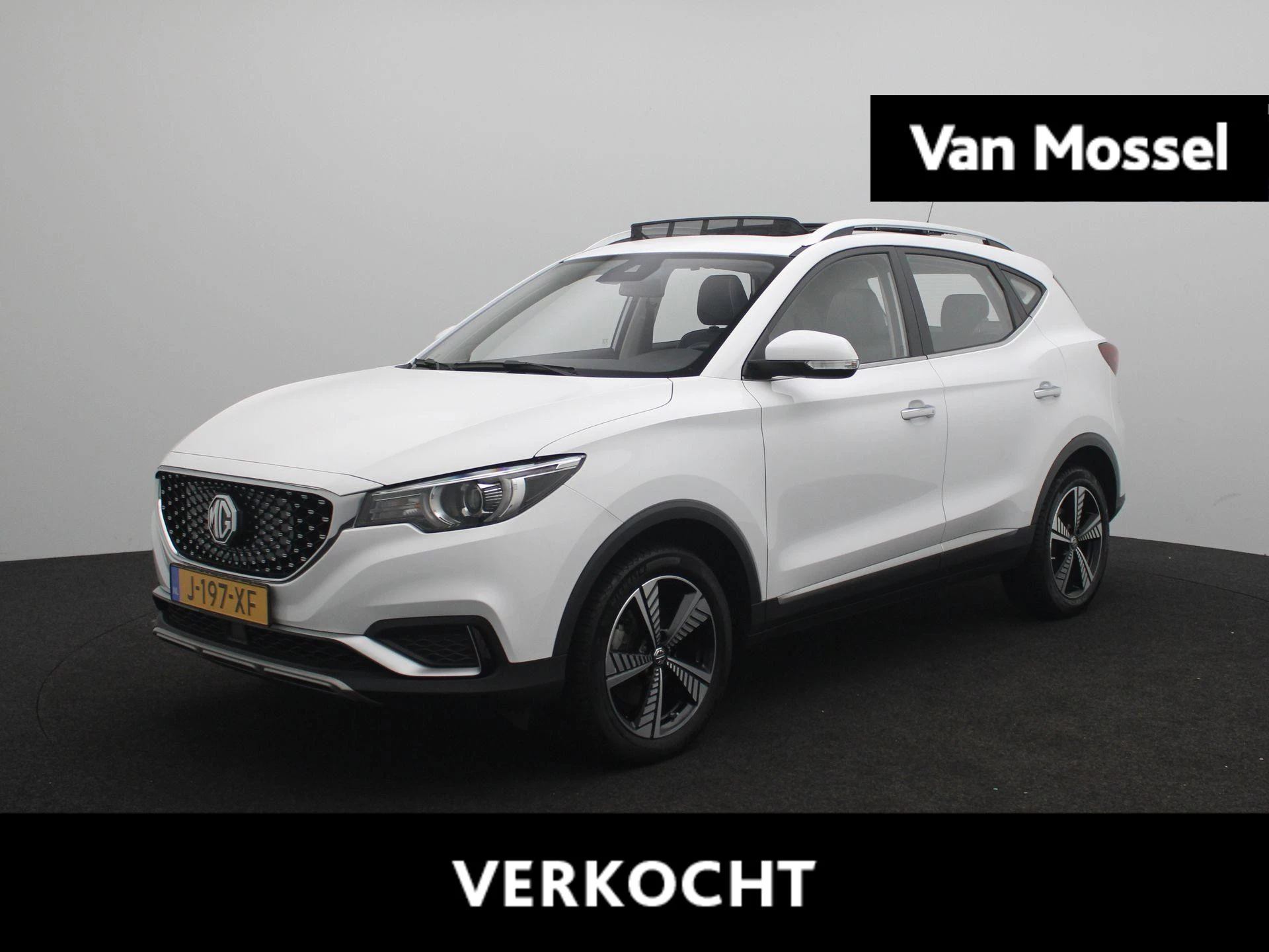 MG-ZS EV-image-0