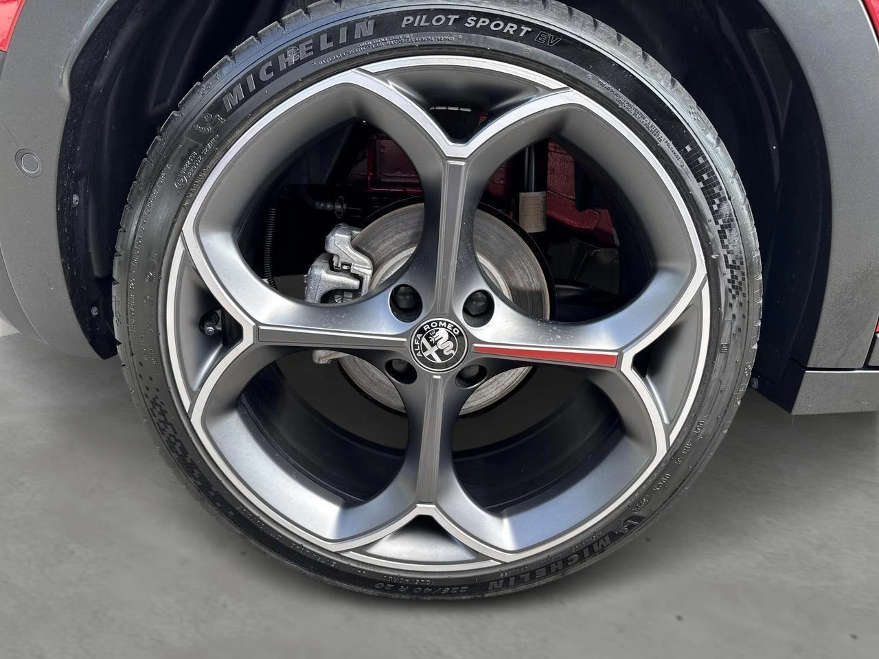 Alfa Romeo-Junior-image-5