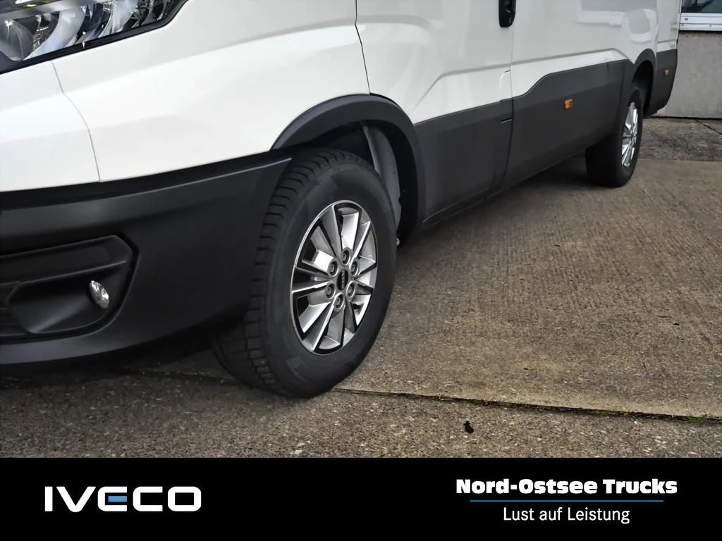 Iveco Daily 35S 14E V 260° LederLR Nebel AHK Rückfahr