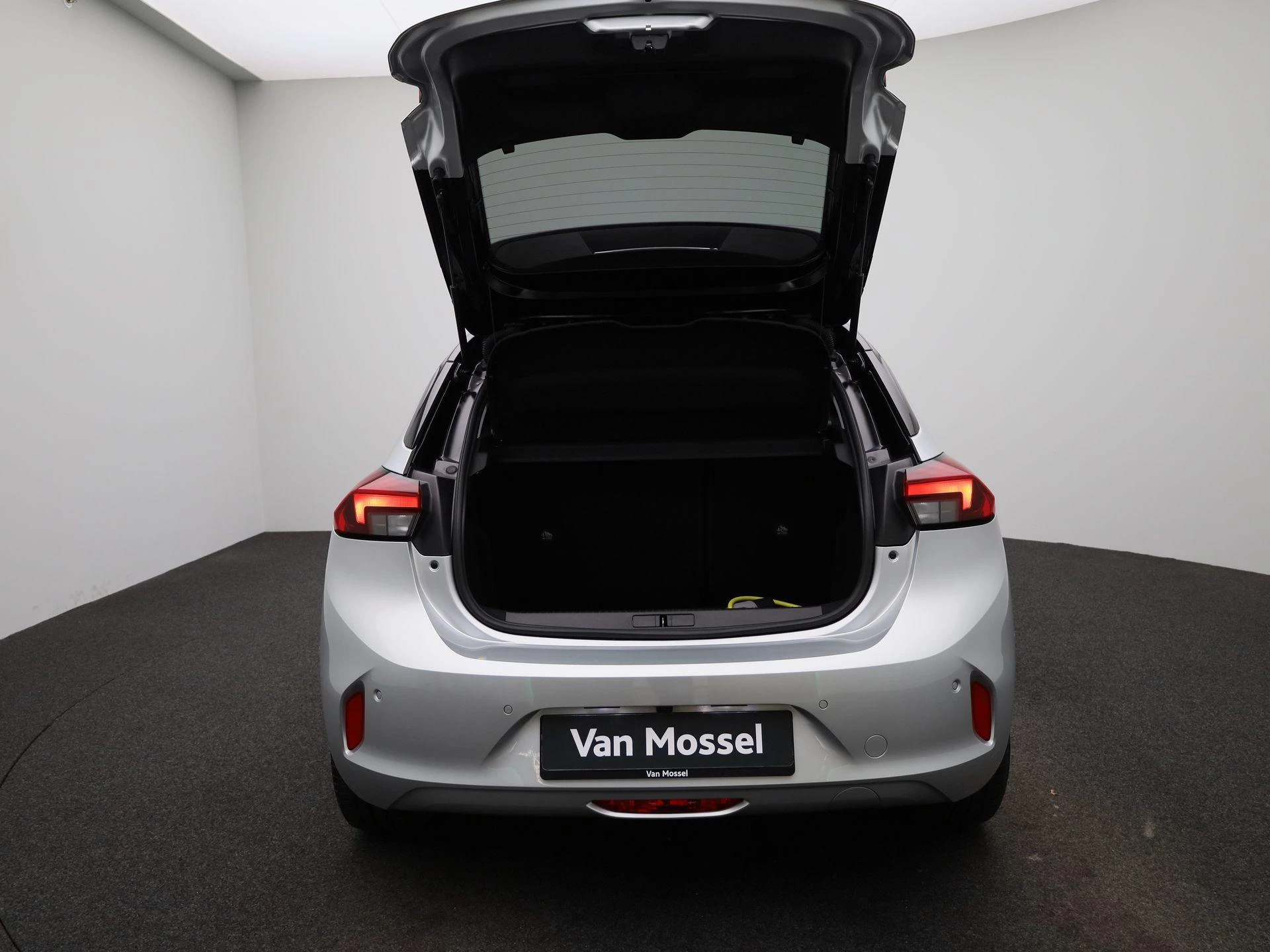 Opel-Corsa-e-image-10